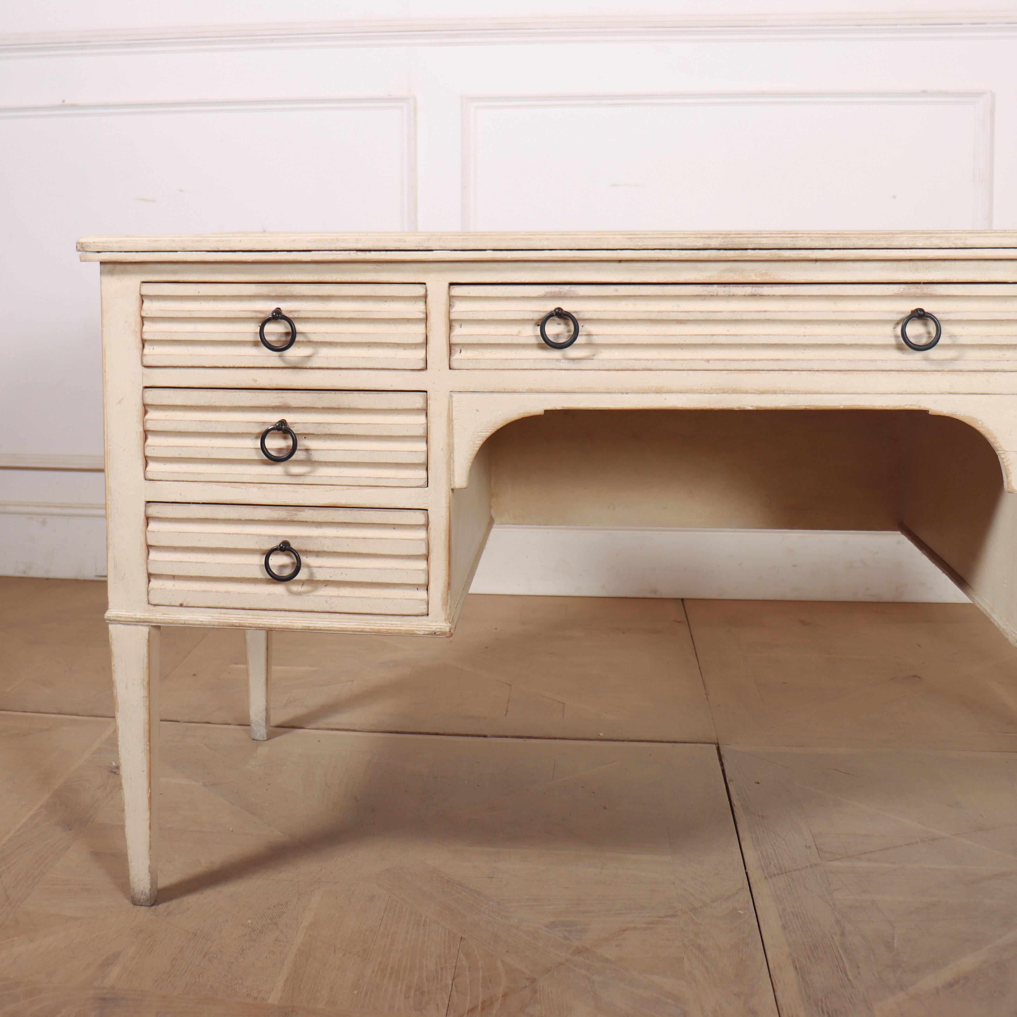 Late 19th century Swedish painted pine desk with fluted drawers. 1880.

Kneehole measurements: 23-inches wide x 23-inches clearance


Internal reference: C


Code: 8864

Dimensions:
W: 54