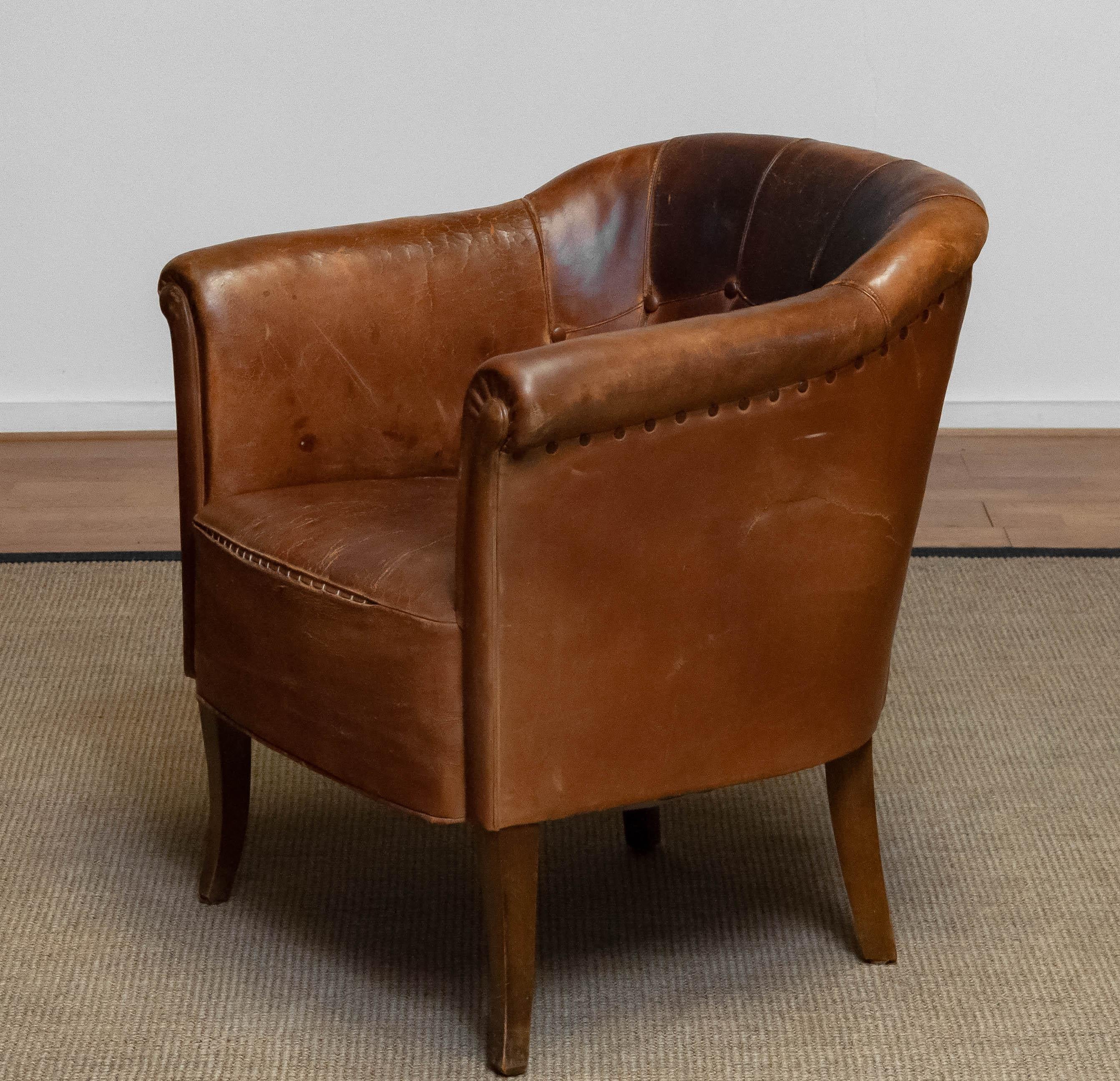 Absolutely unique and stunning authentic club / lounge / cigar chair from the 19th century made in Sweden.
The great vintage / antique patina gives the chair her absolutely unique and beautiful patina and makes this chair an absolute decorative 