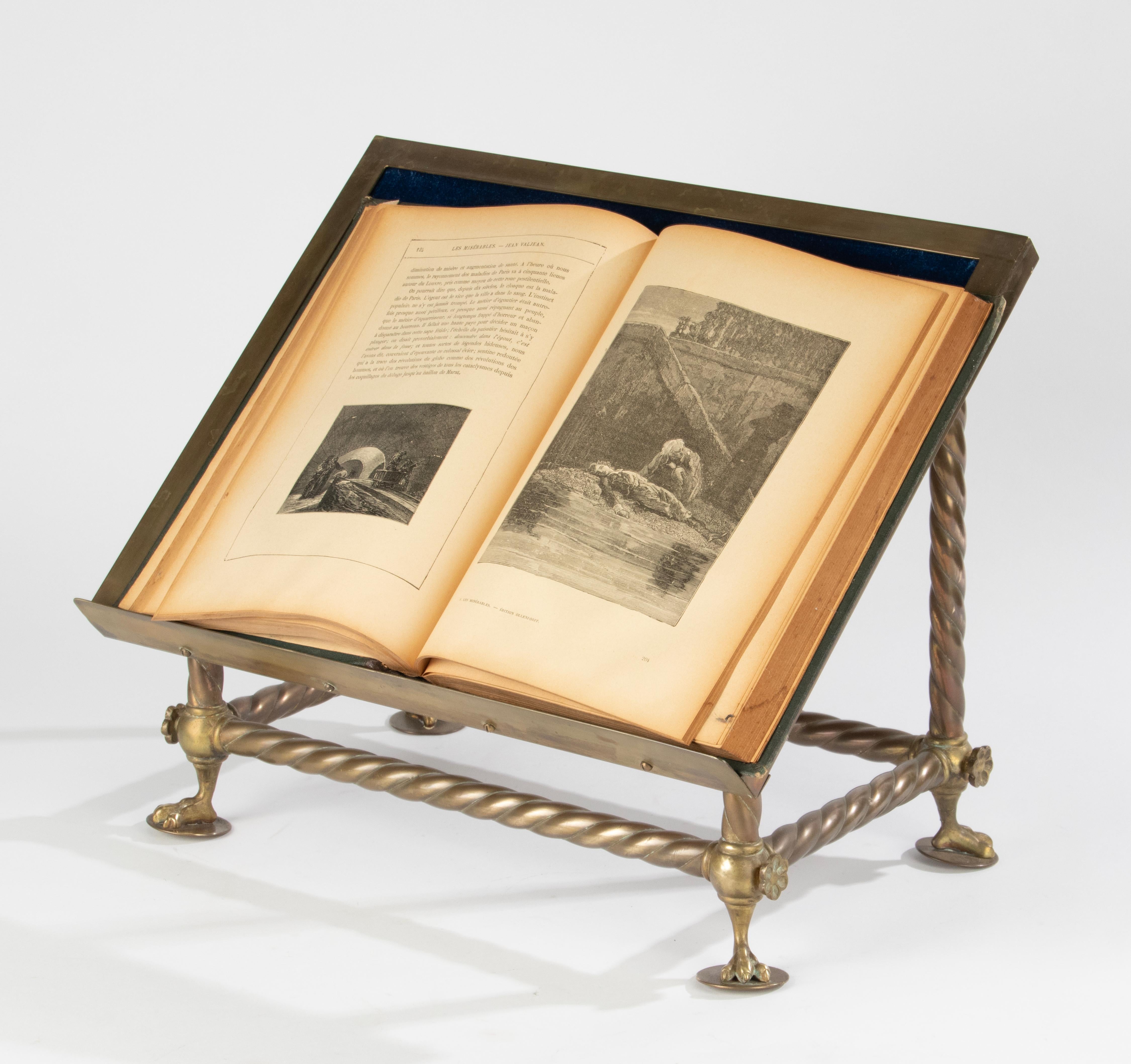 Ende des 19. Jahrhunderts Tisch Rednerpult Buch Stand - Gotik - Kupfer Bronze im Angebot 7