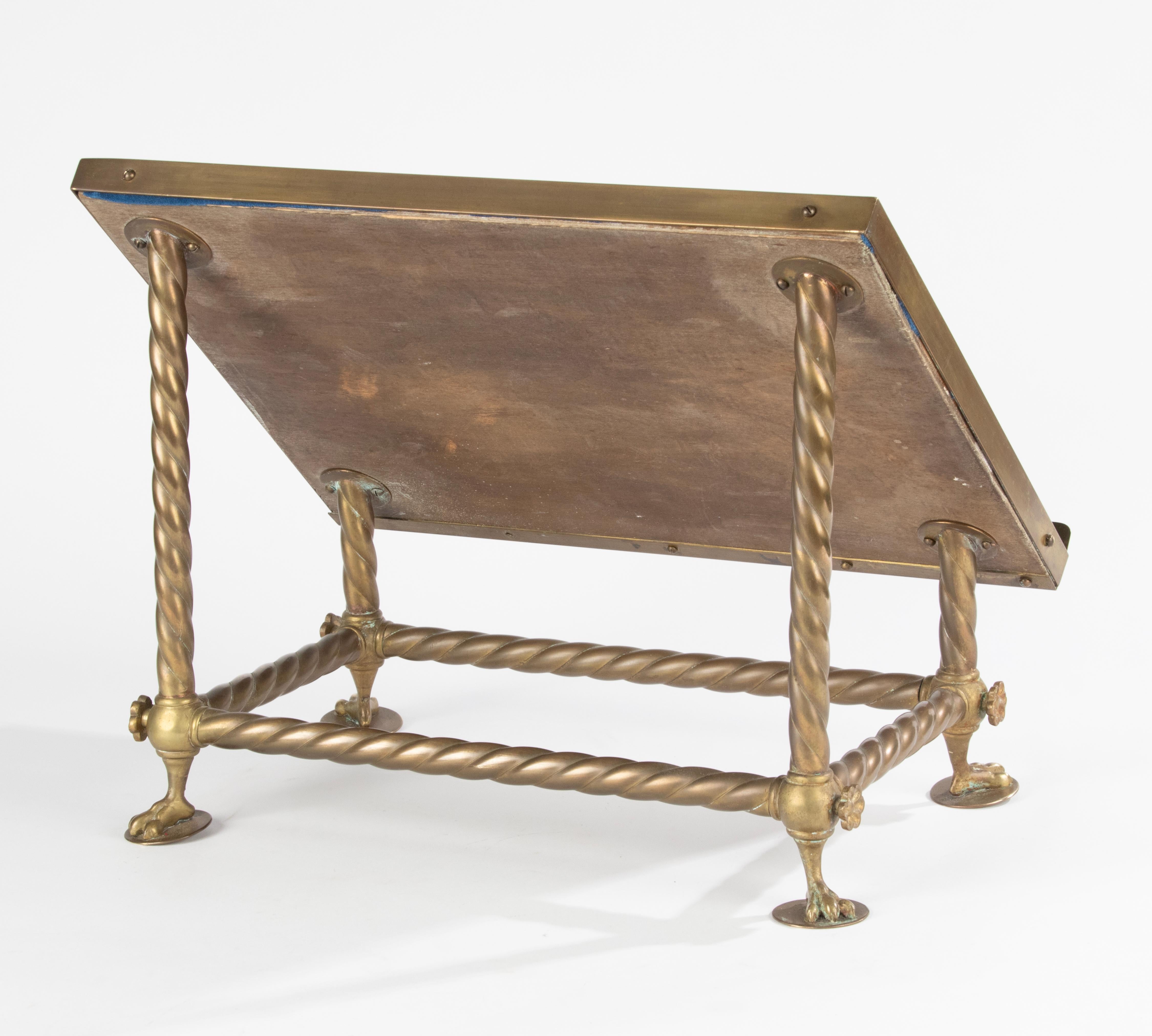 Ende des 19. Jahrhunderts Tisch Rednerpult Buch Stand - Gotik - Kupfer Bronze im Angebot 3