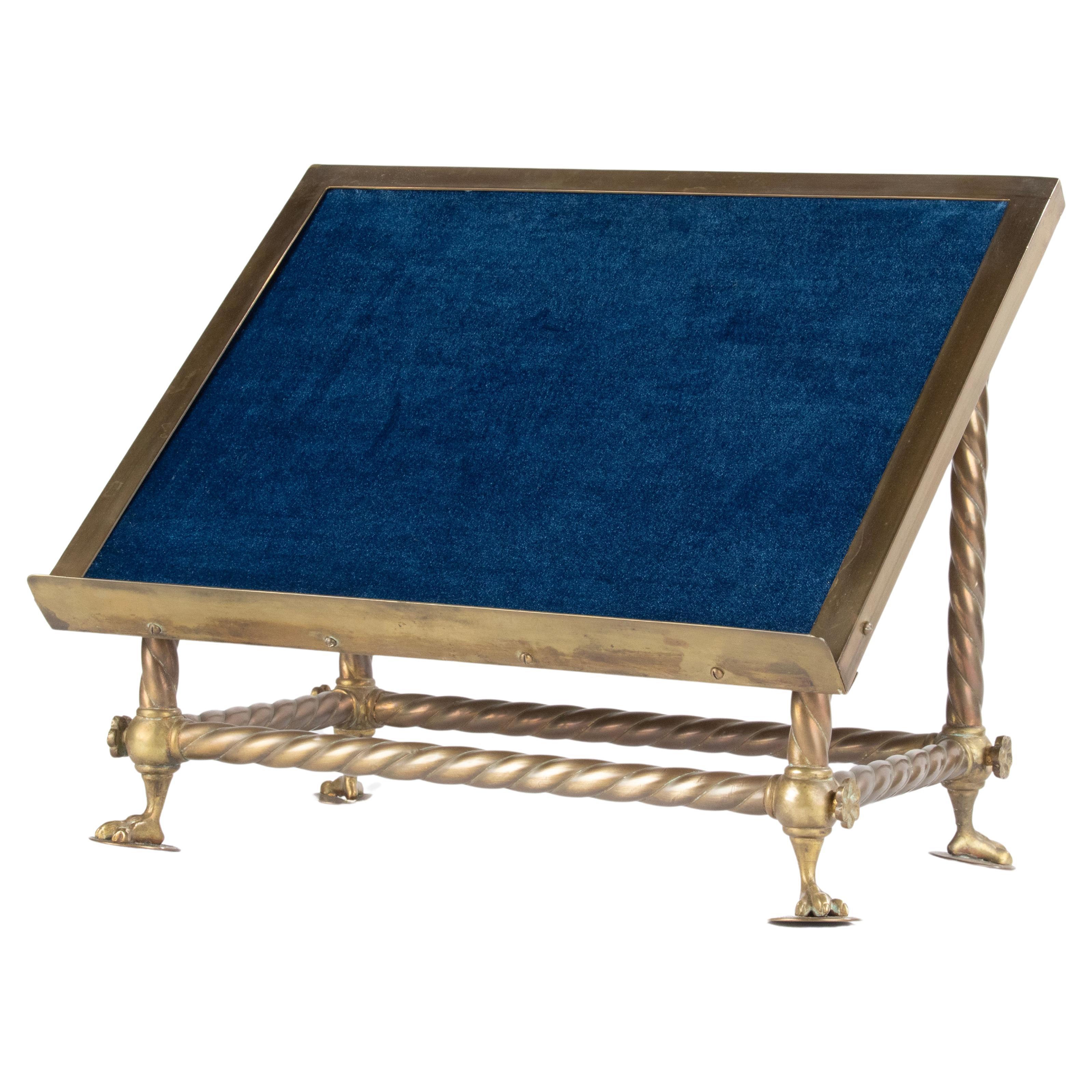 Fin du 19ème siècle Table lutrin Stand de livre - Gothique - Bronze cuivré en vente
