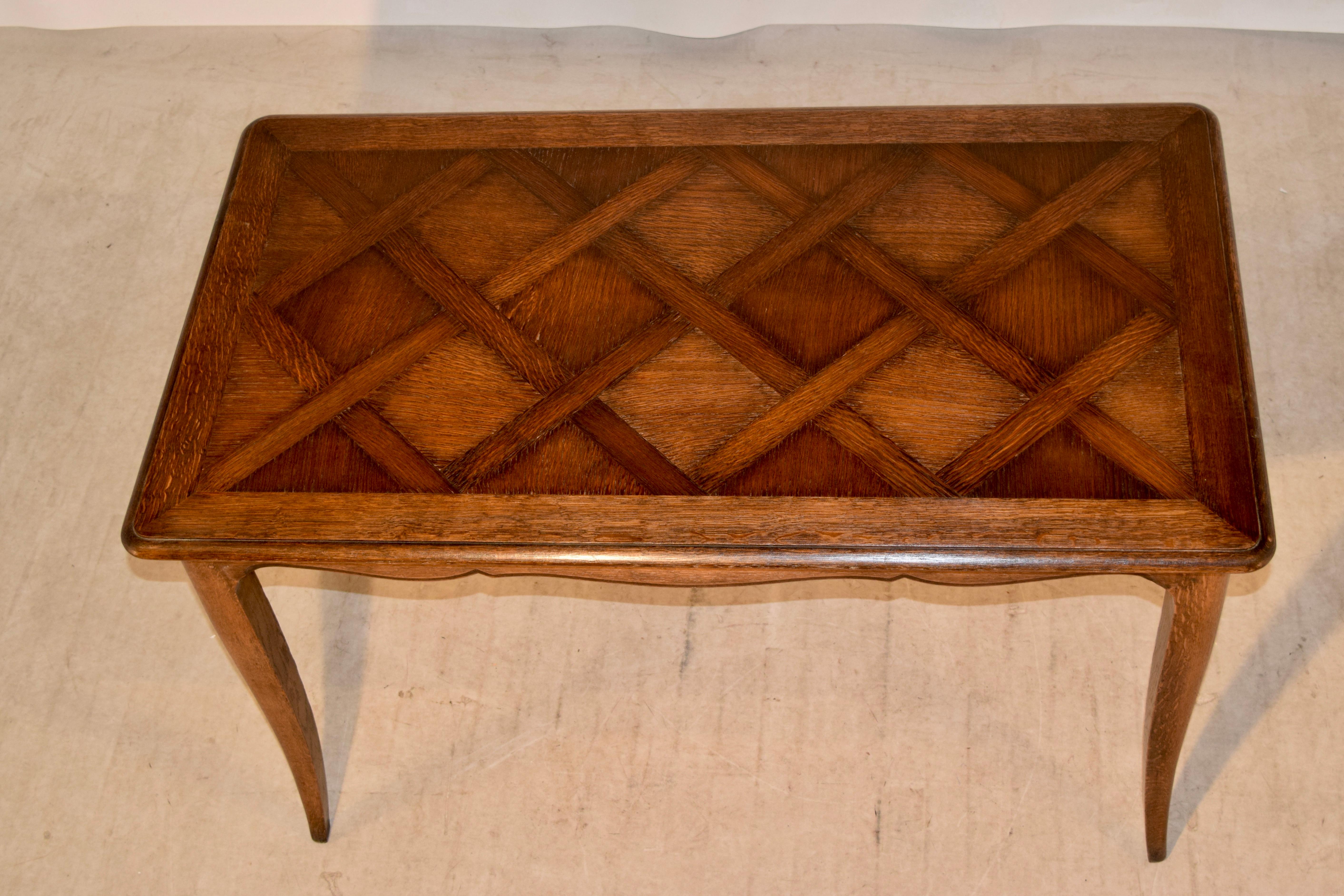 Late 19th Century Table with Parquetry Top (19. Jahrhundert)