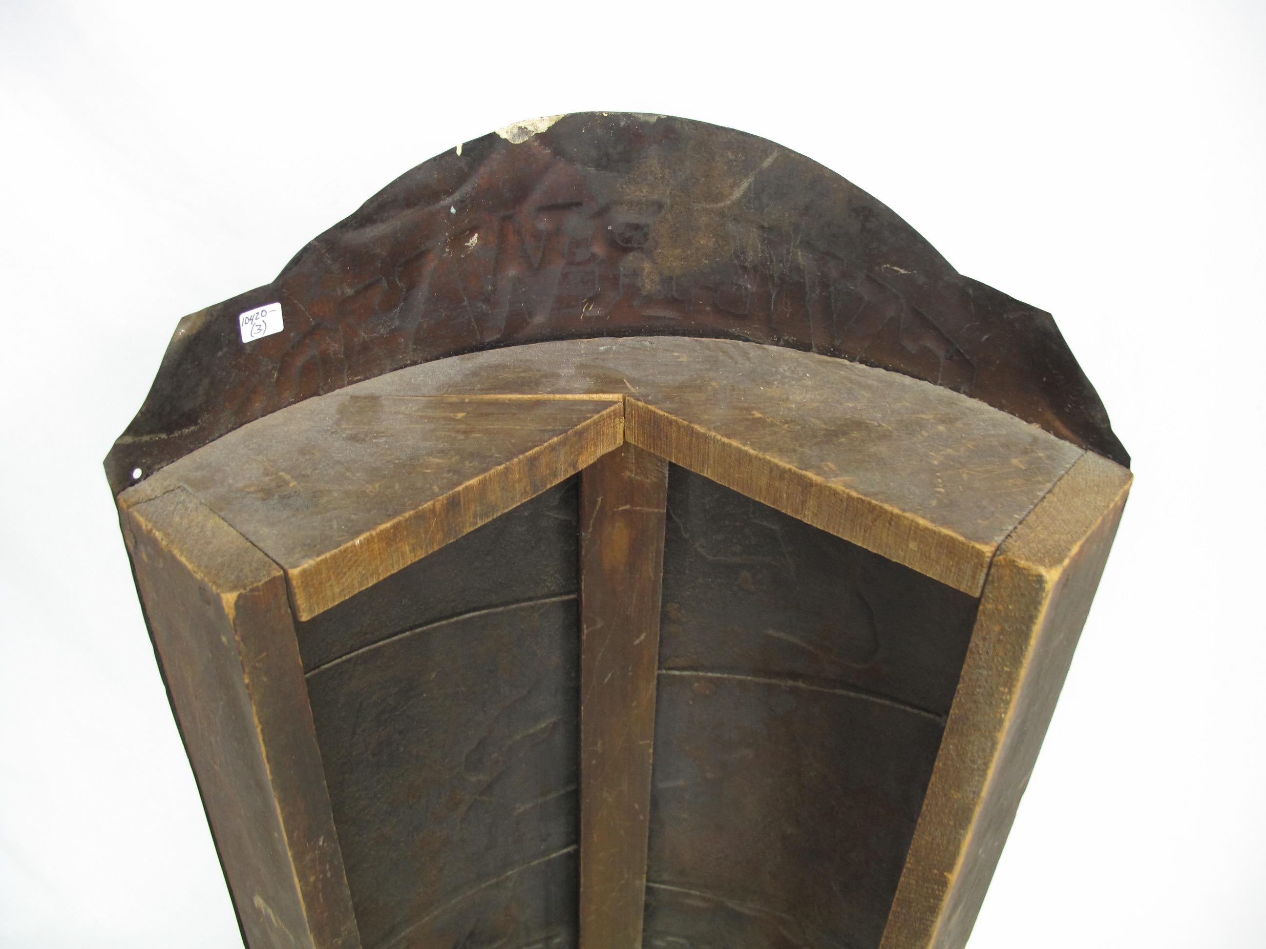 Late 19th Century Tavern Corner Sign Beverwyck Brewing King Gambrinus Albany NY For Sale 9