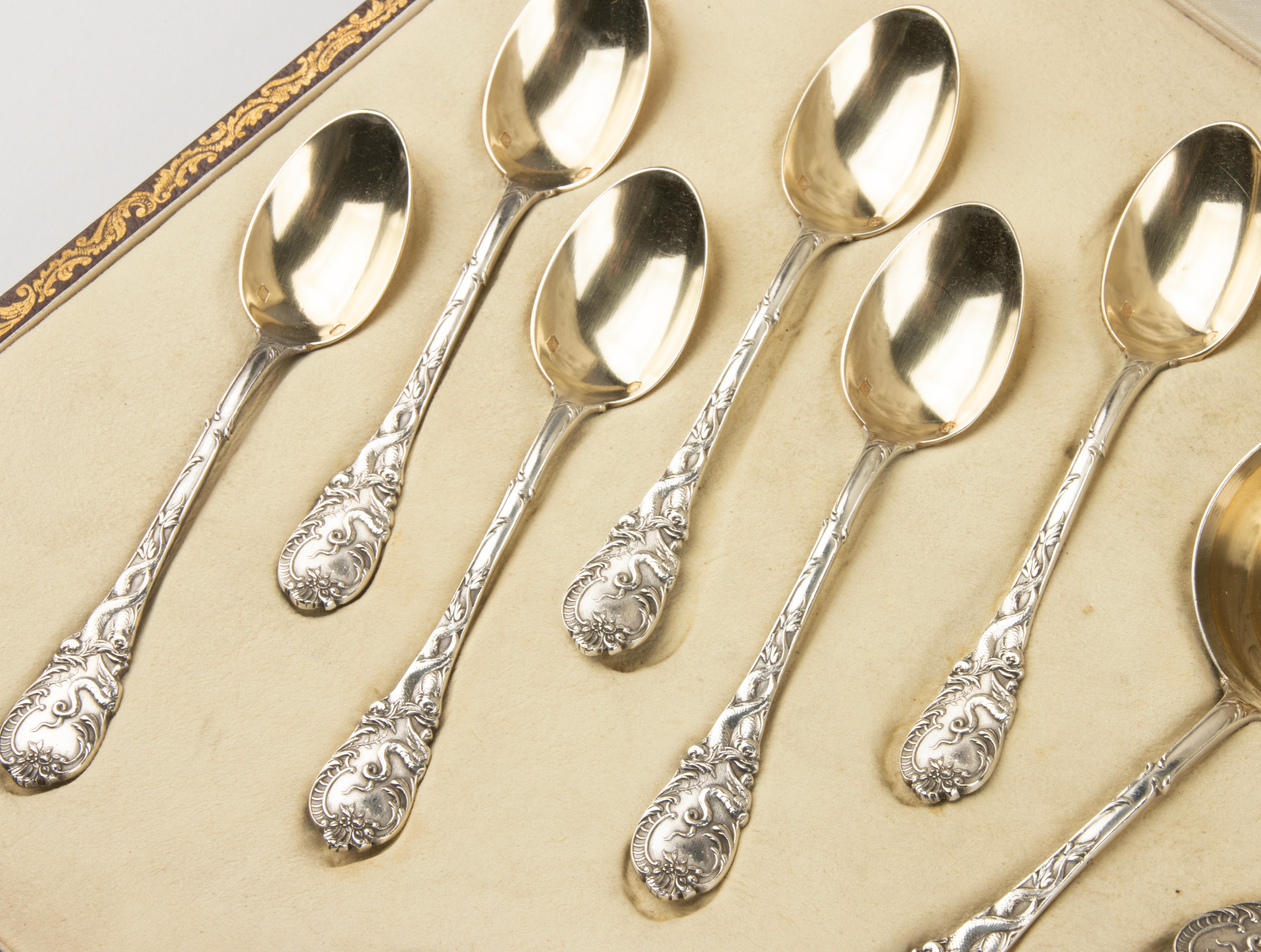 French Late 19th Century Tea Spoon Set - Sterling Silver - Gaston Bardiés Paris For Sale