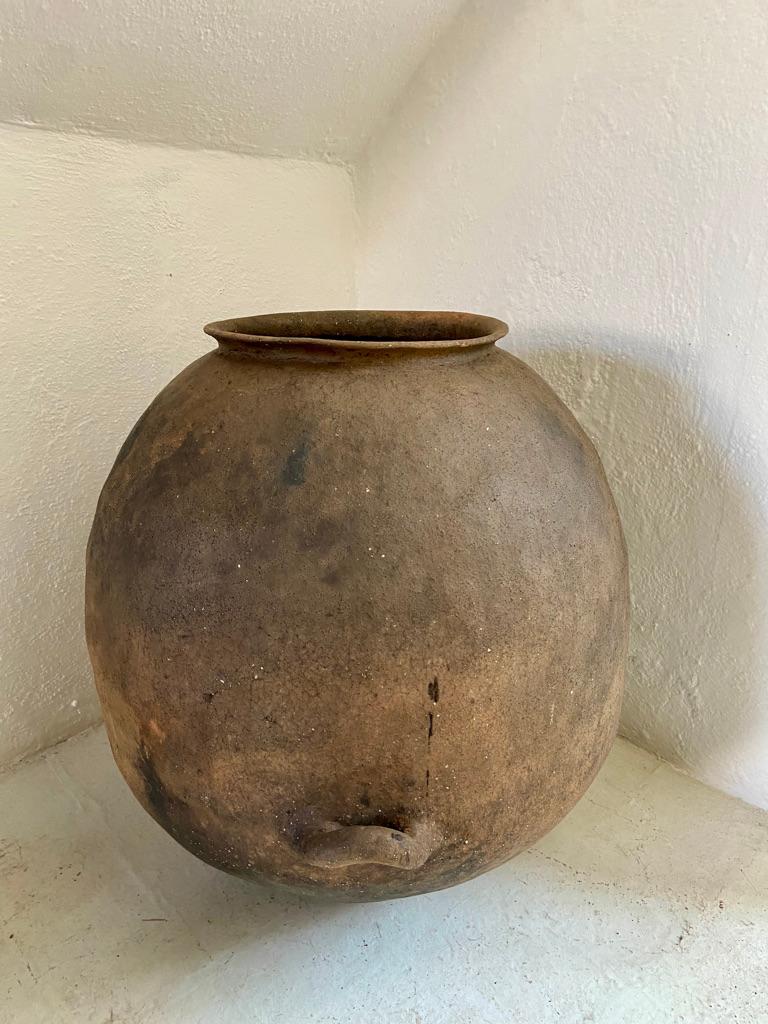 Late 19th Century Terracotta Jar from Mexico 4
