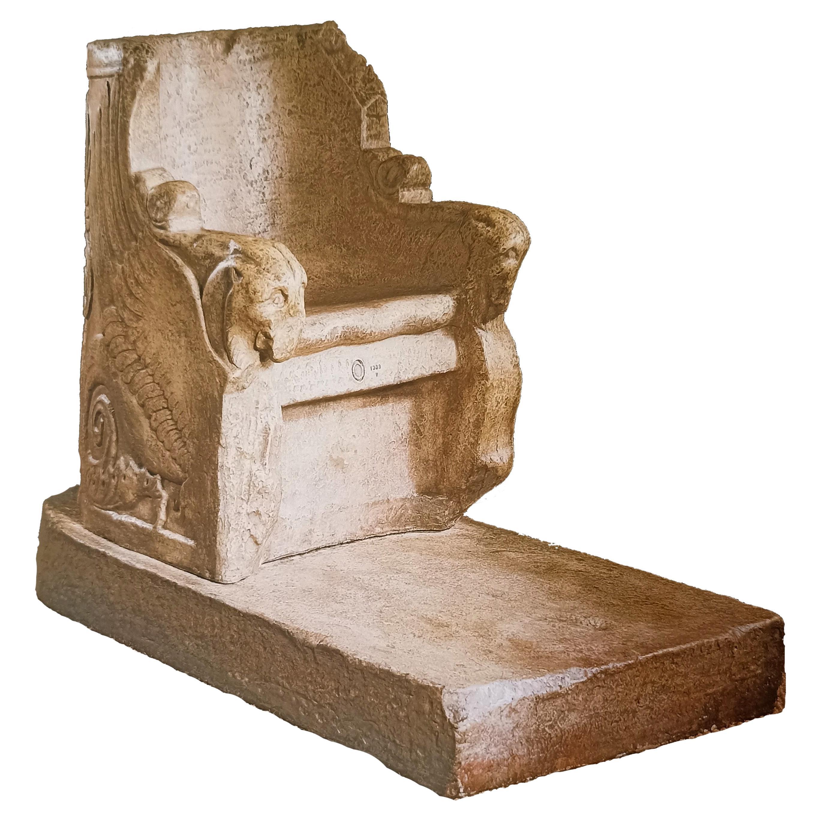 Chaise trône en terre cuite de la fin du XIXe siècle provenant de l'atelier Mannifatura di Signa en vente
