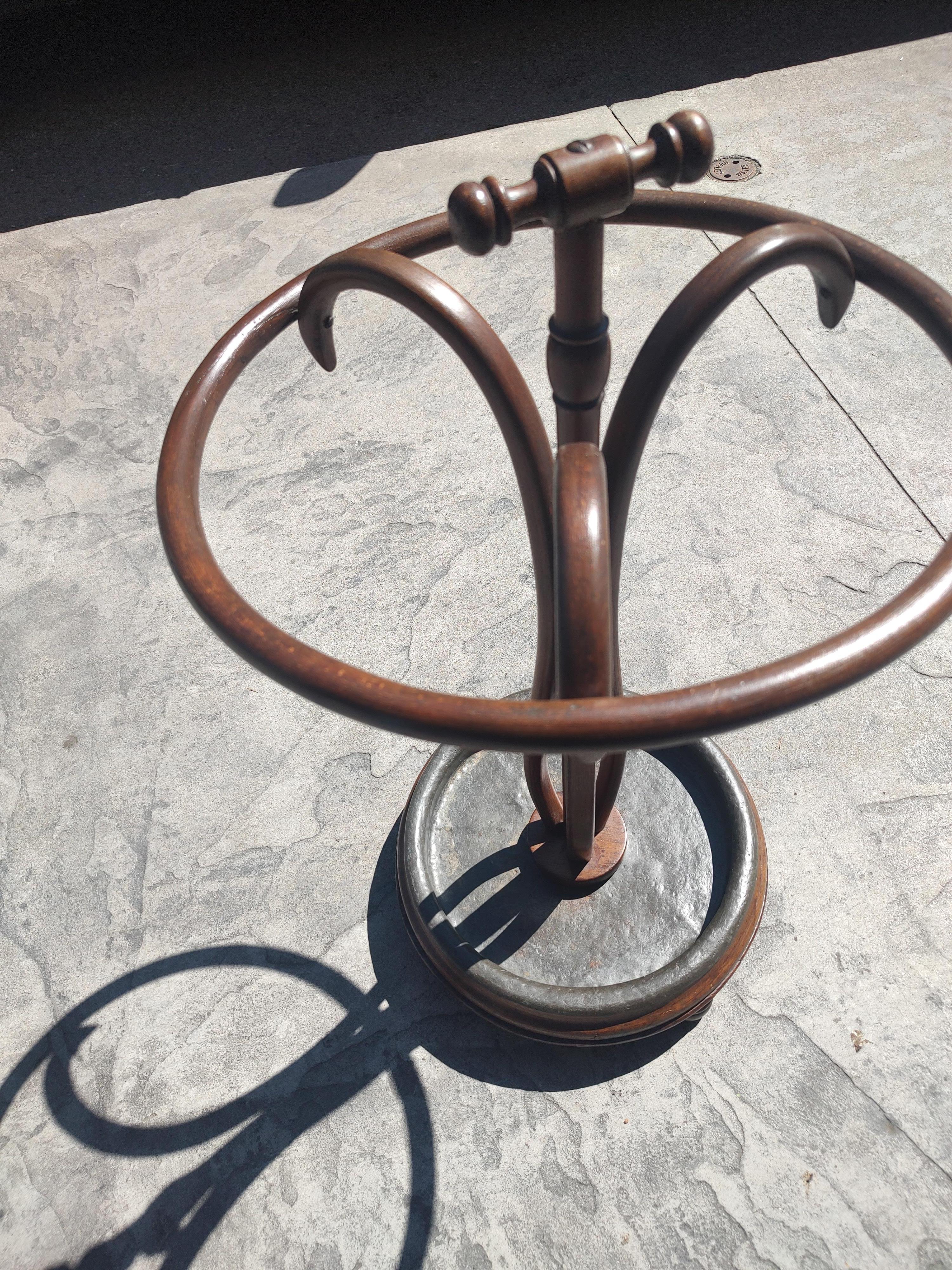 Late 19th Century Thonet Bentwood Oak Umbrella Stand with Original Lead Tray For Sale 5