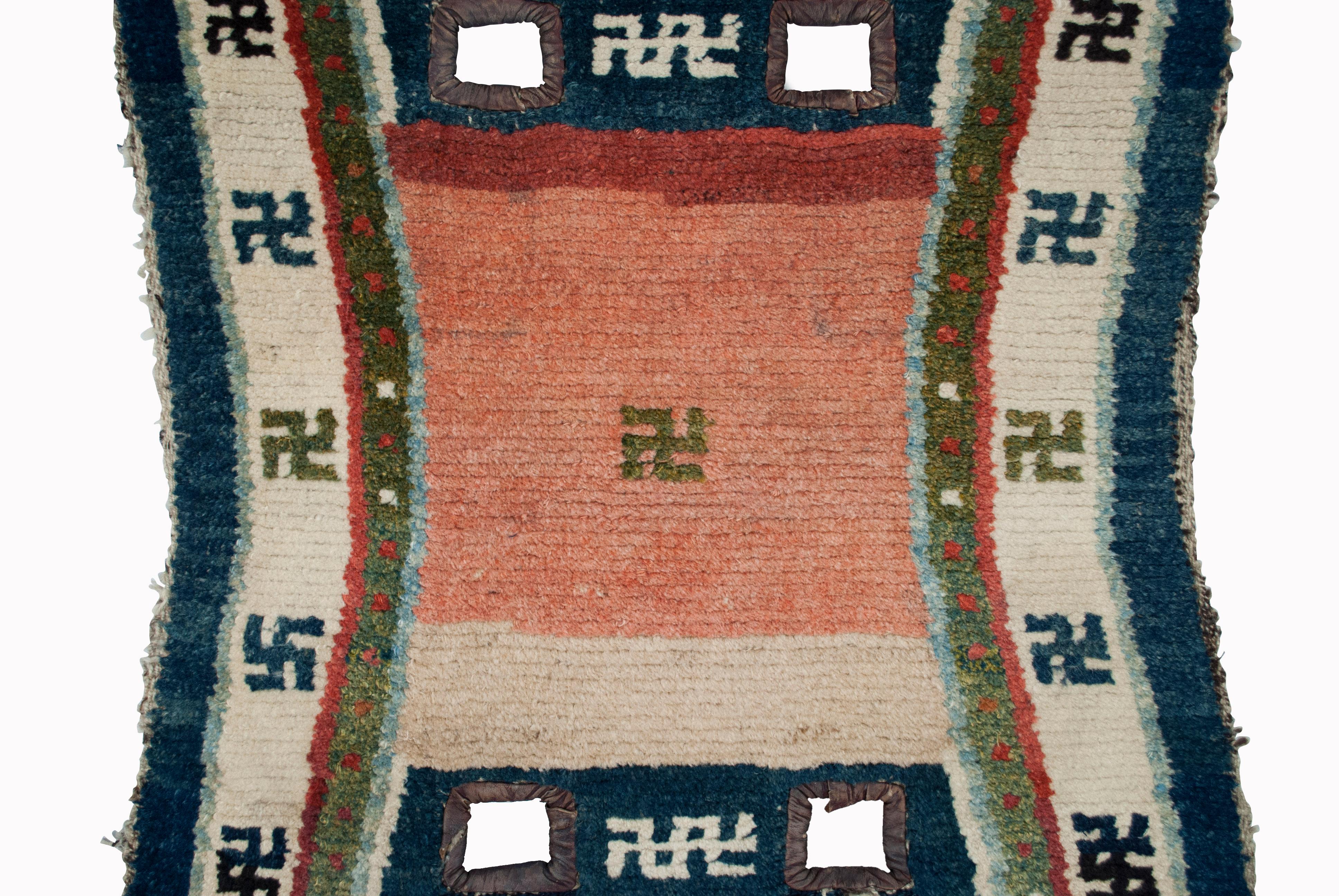 Late 19th century Tibetan oval saddle carpet

A rare and early Tibetan saddle carpet of the oval or figure eight variety, woven of sheep’s wool using all natural dyes. Wool pile on wool foundation.








 