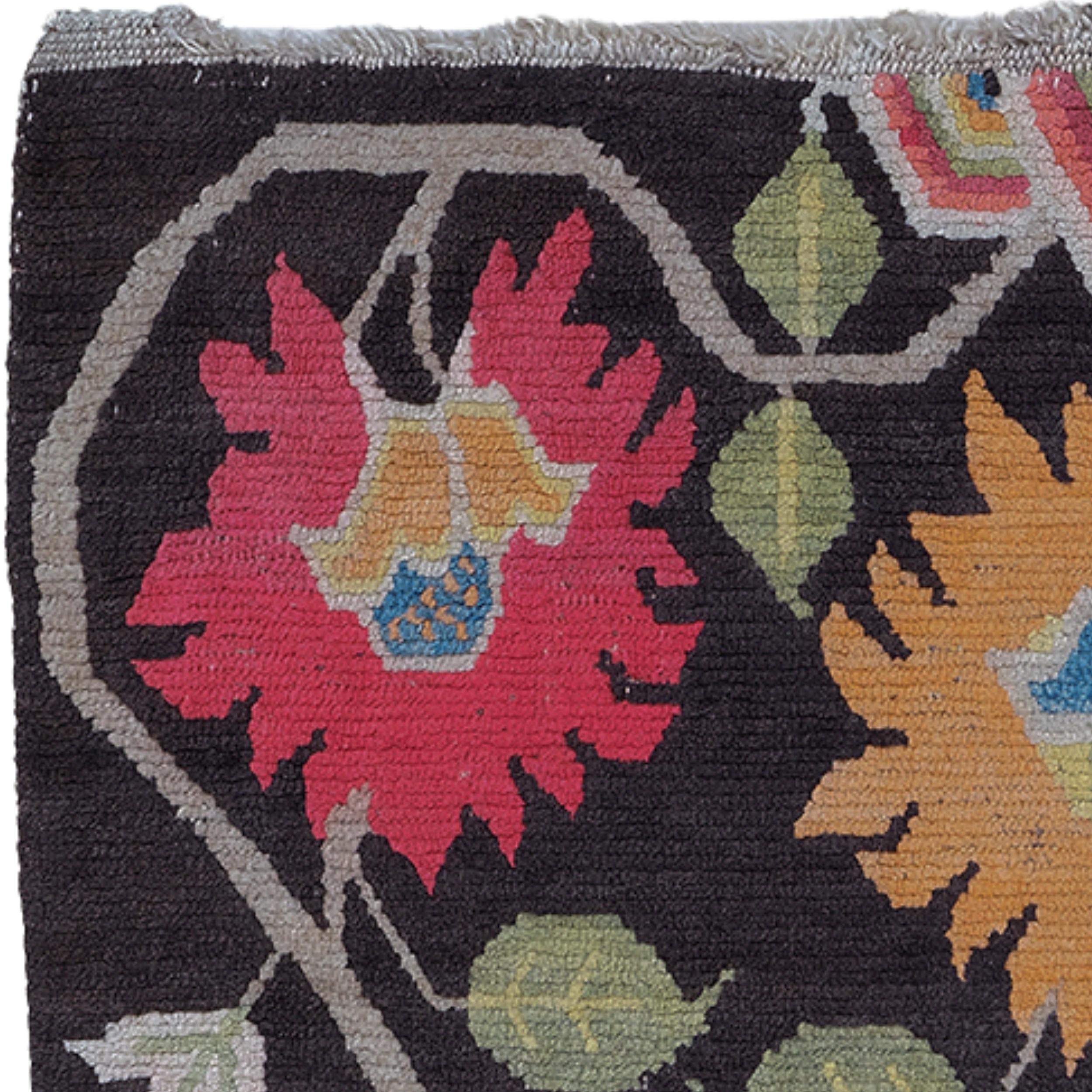 XIXe siècle Tapis tibétain de la fin du 19e siècle en vente