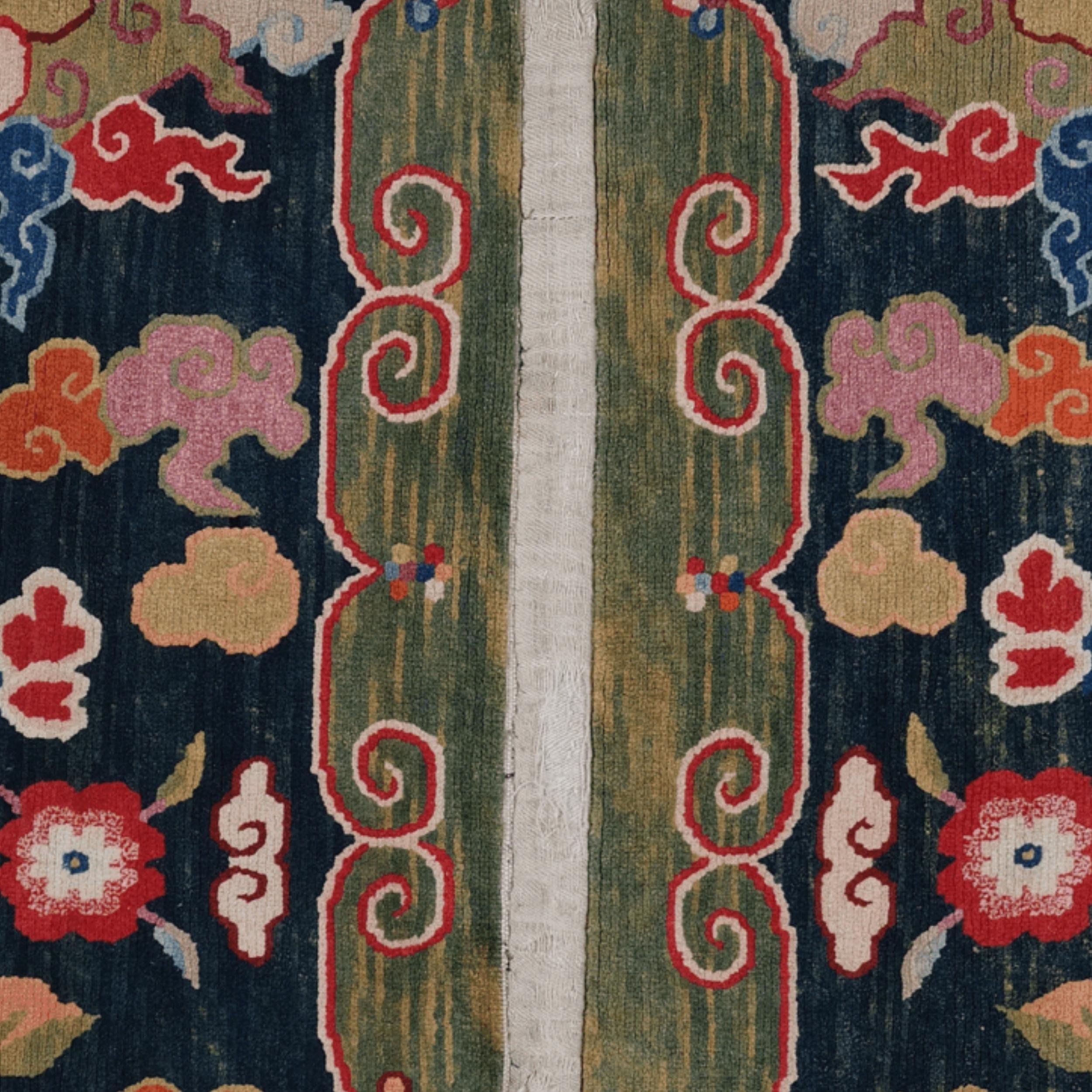 Central Asian Late 19th Century Tibetan Saddle Rug For Sale