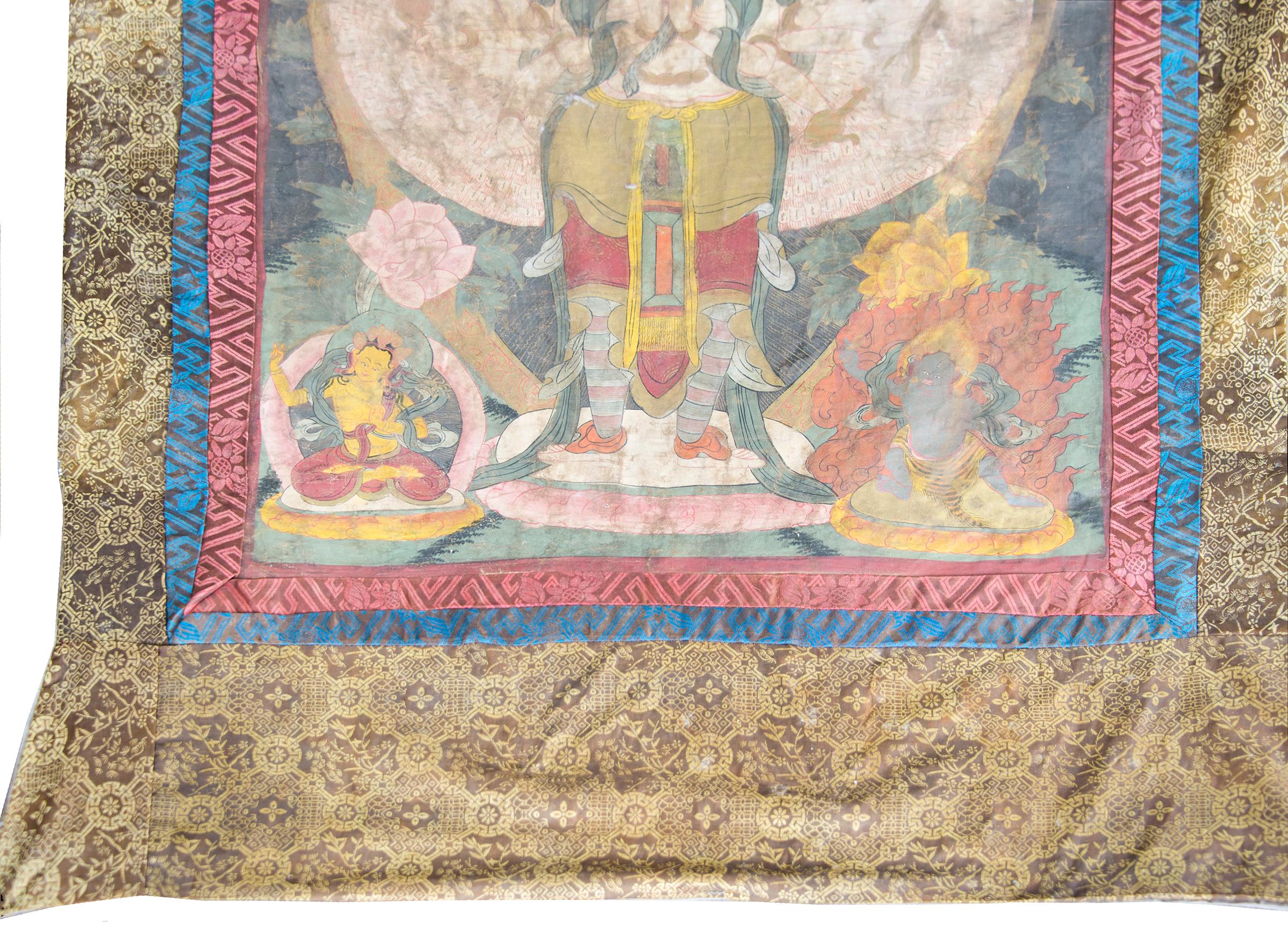 Late 19th Century Tibetan Thangka Depicting Sitatapattra In Good Condition For Sale In Chicago, IL