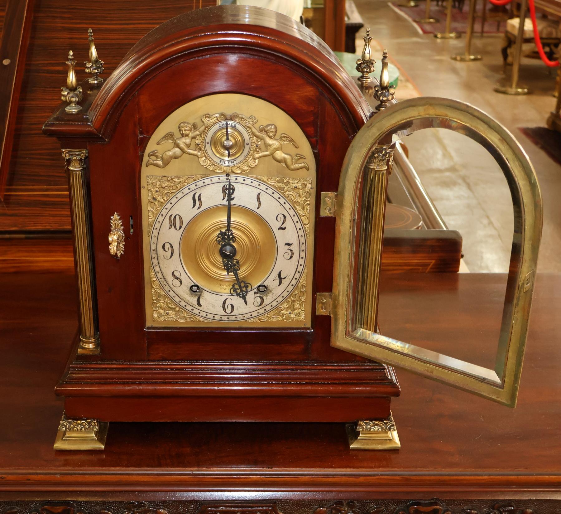 Late 19th Century Tiffany & Co Maker's Mahogany & Brass Mantel Bracket Clock For Sale 1