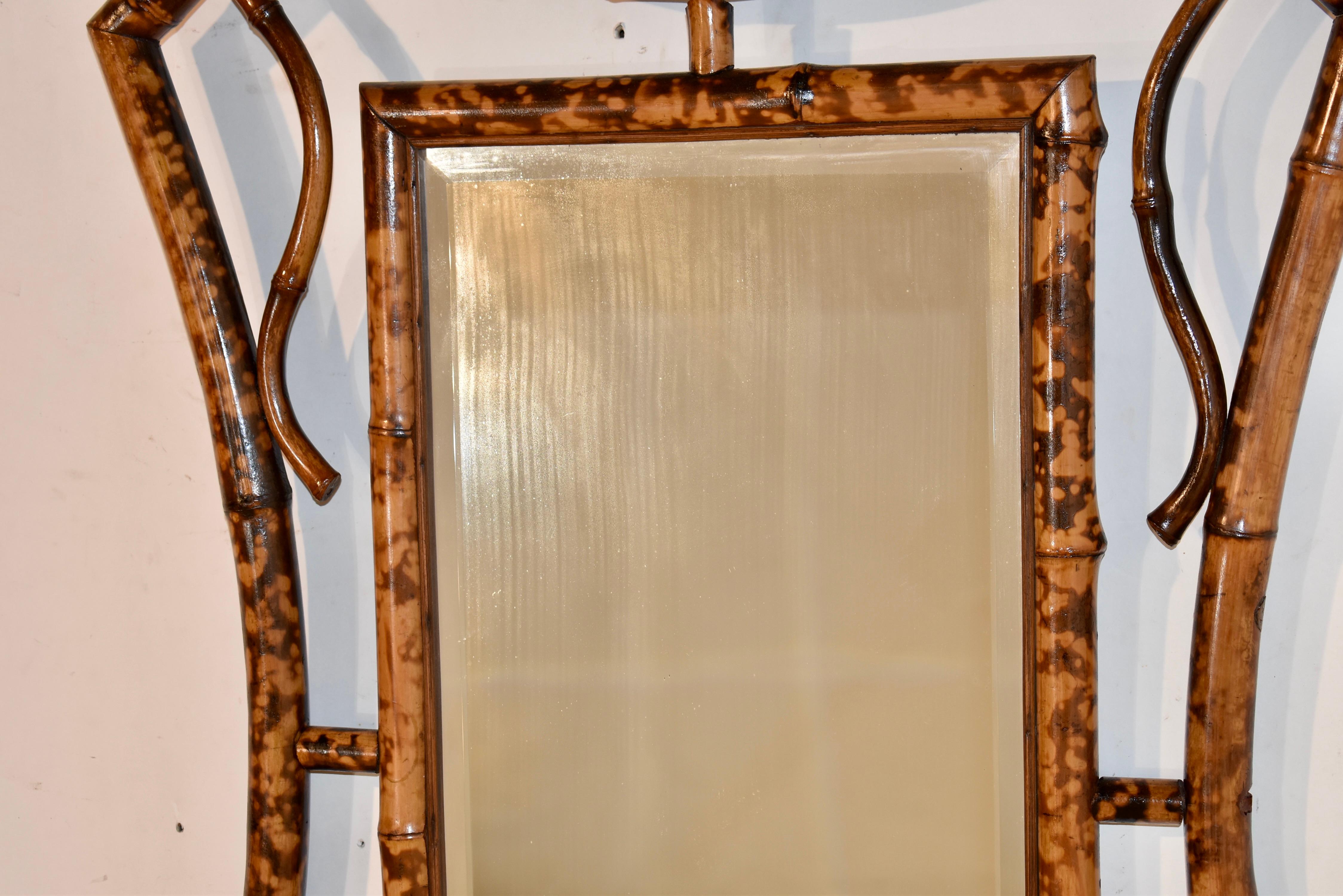 XIXe siècle Miroir en bambou tortue de la fin du 19e siècle en vente