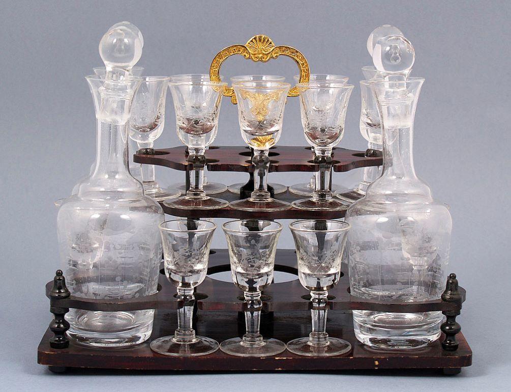 Walnut Late 19th Century Travel Mahogany Canteen with a Set of Glasses for Liqueurs For Sale