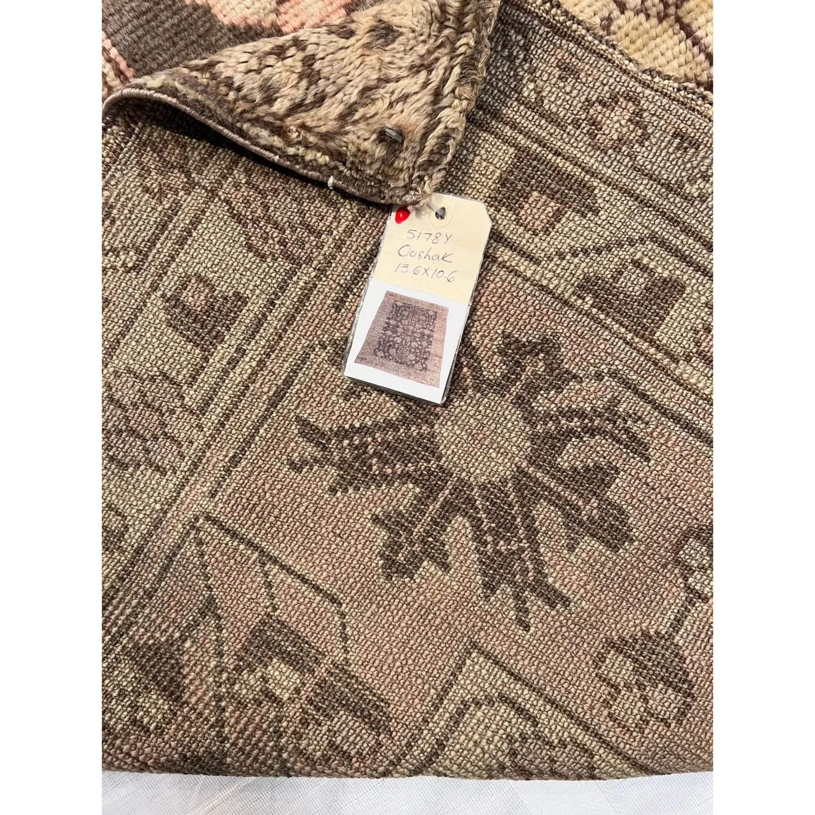 Tapis tribal turc Oushak de la fin du XIXe siècle Bon état - En vente à Los Angeles, US