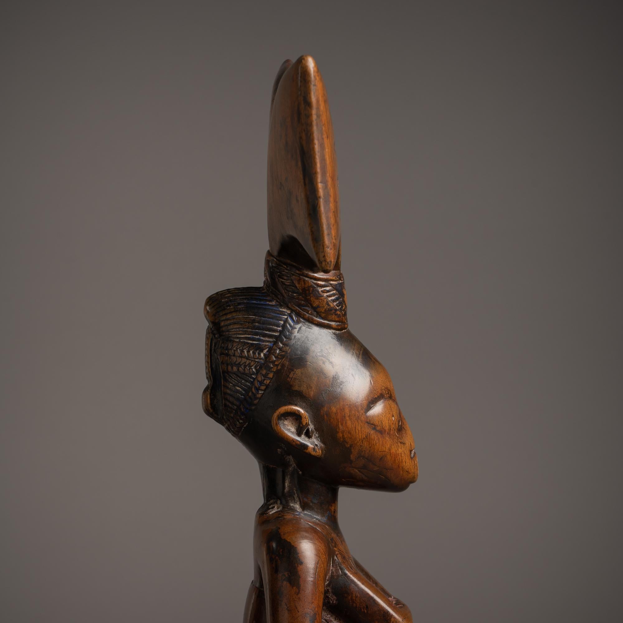 Late 19th Century Tribal Yoruba Shango Figure, Nigeria In Good Condition In New York, NY