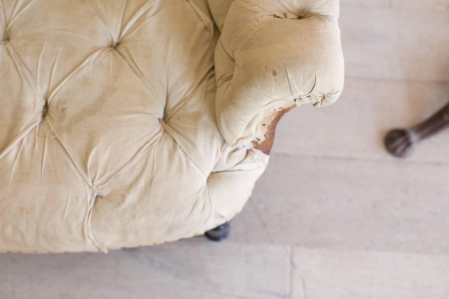 Late 19th Century Tufted Loveseat 2