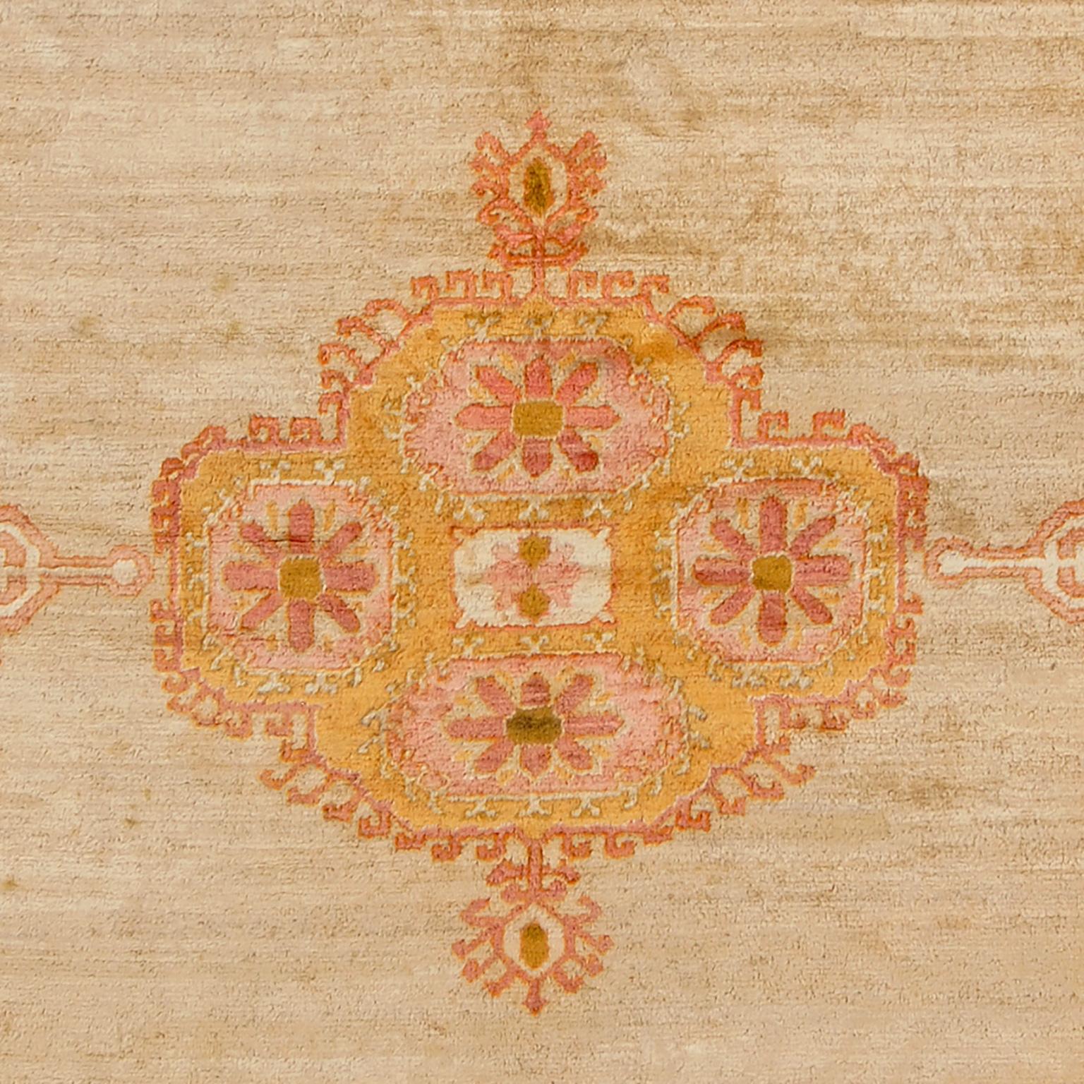 Türkischer Oushak-Teppich aus dem späten 19. Jahrhundert (Handgeknüpft) im Angebot
