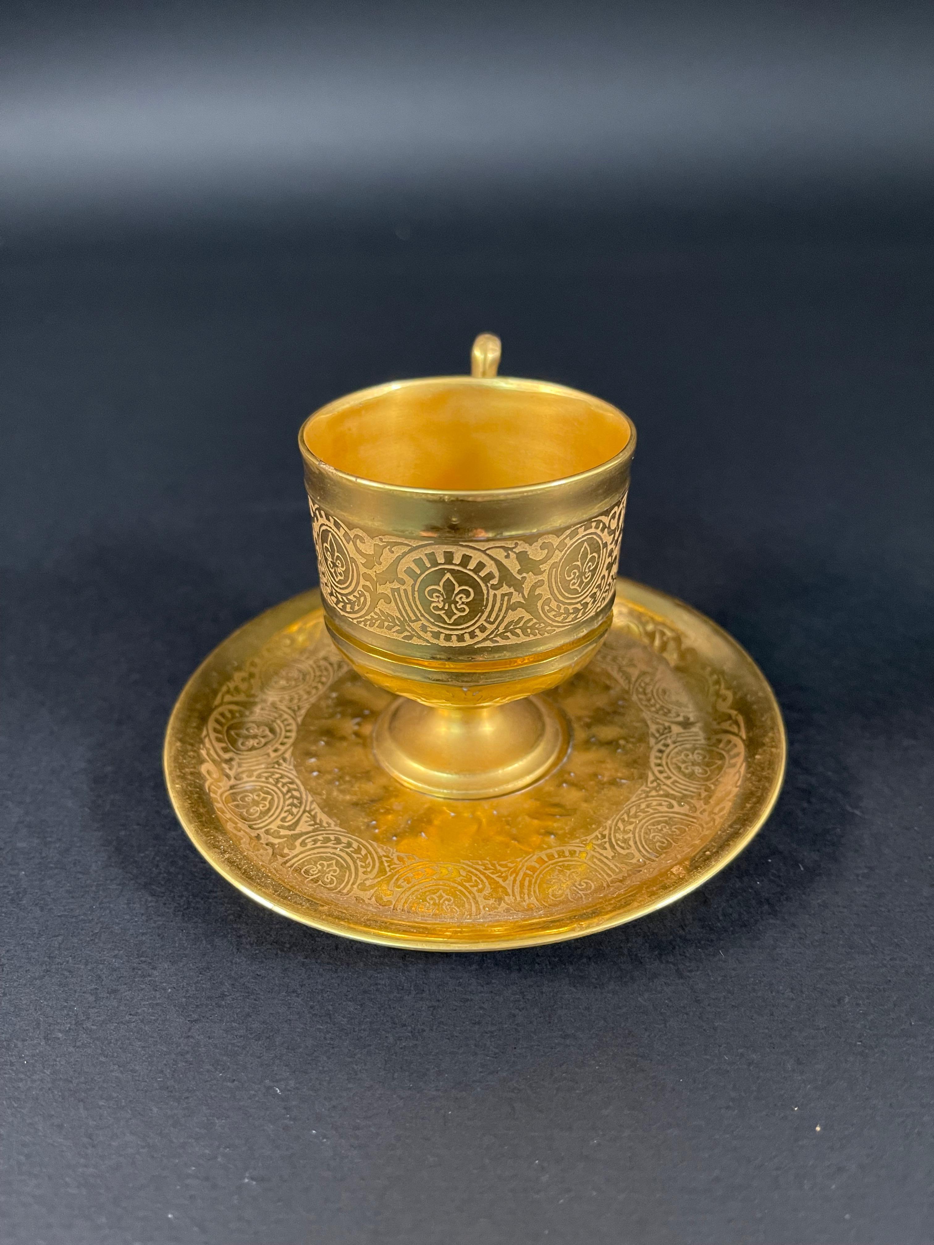 Vergoldetes venezianisches Porzellan, signiert Ende 19. im Angebot 6