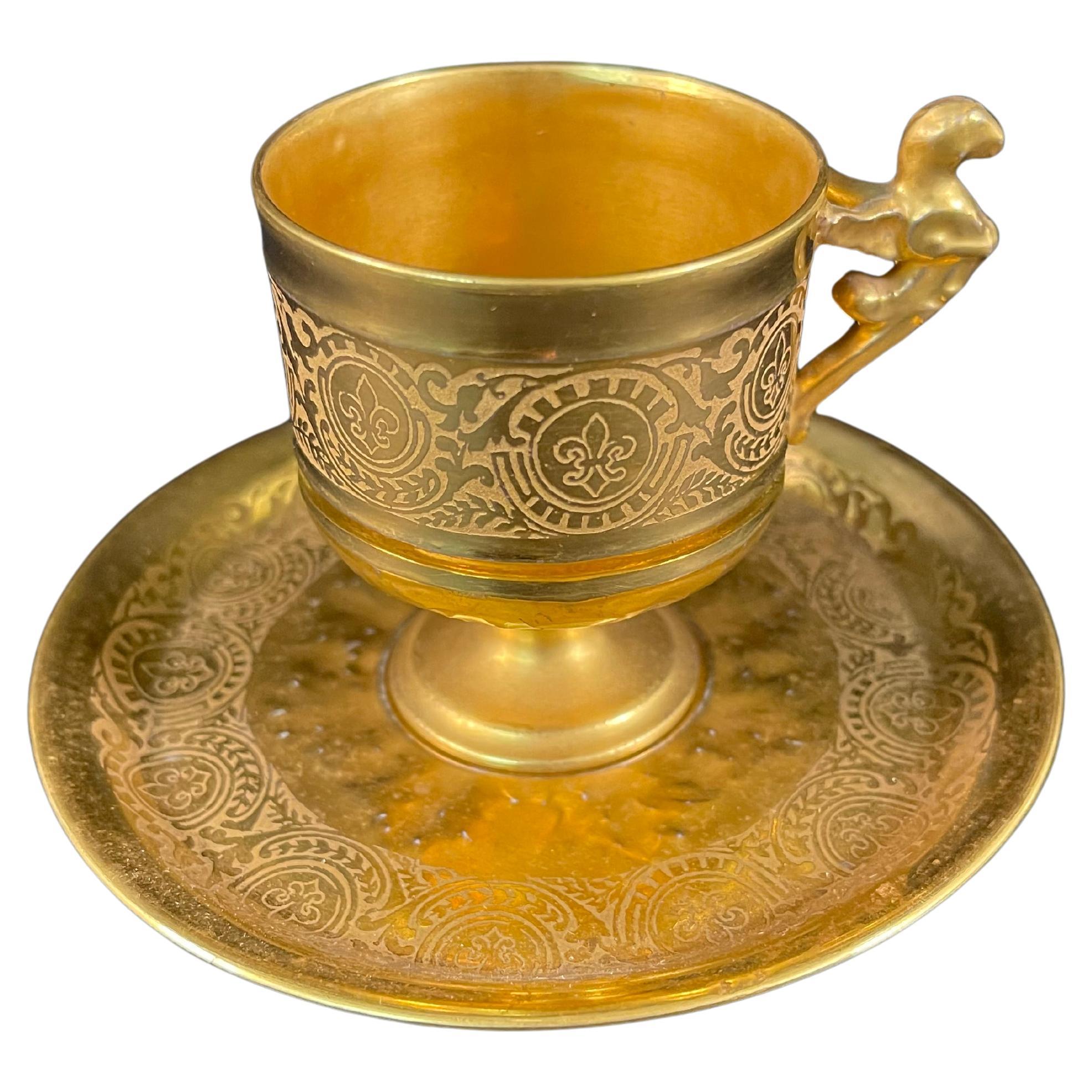 Vergoldetes venezianisches Porzellan, signiert Ende 19. (Louis Philippe) im Angebot