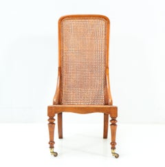 Chaise à tricoter victorienne en cerisier de la fin du 19e siècle avec cannage
