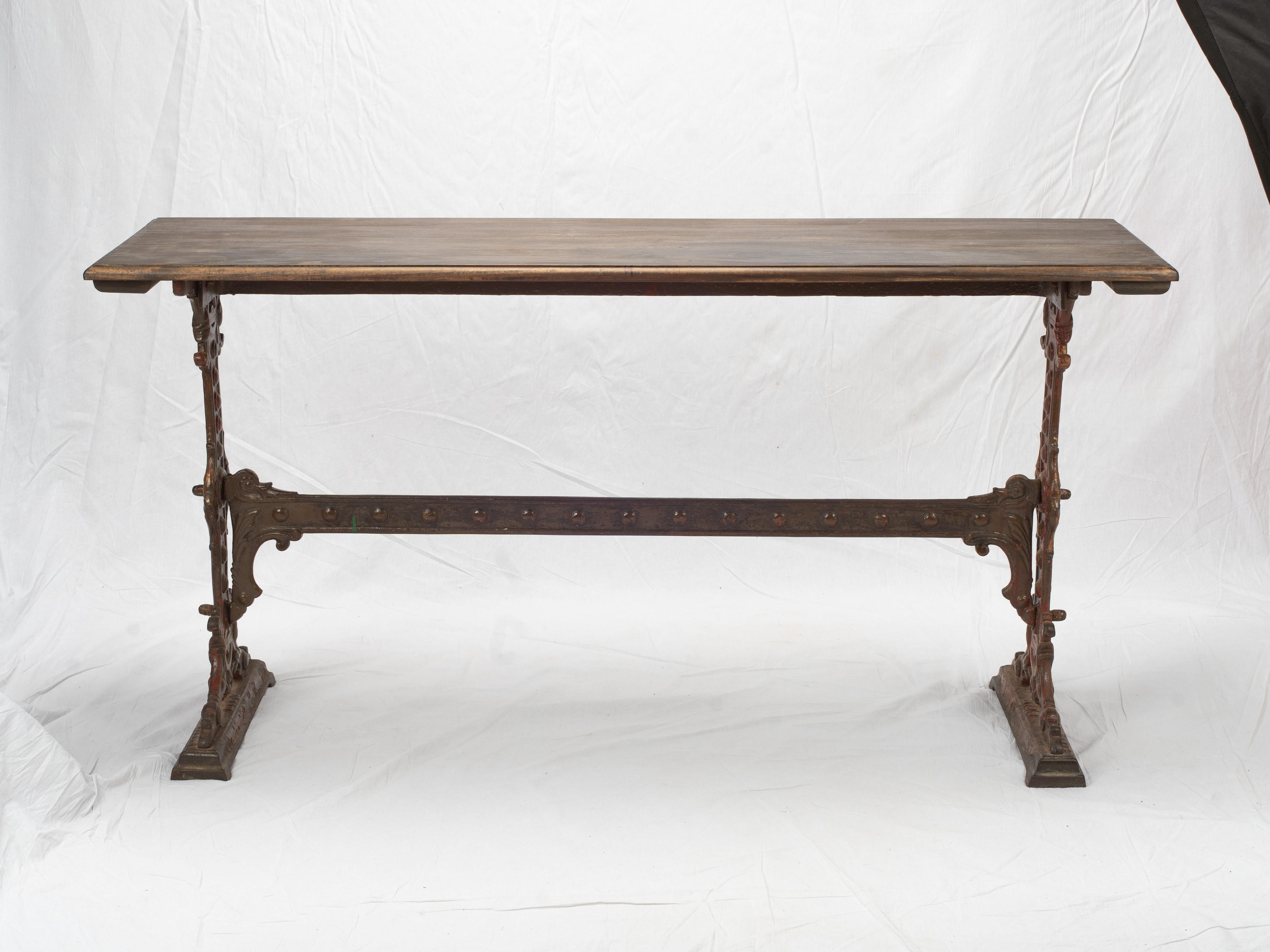 Late 19th Century Victorian English Tavern Table Sofa Table In Good Condition For Sale In Fort Collins, CO