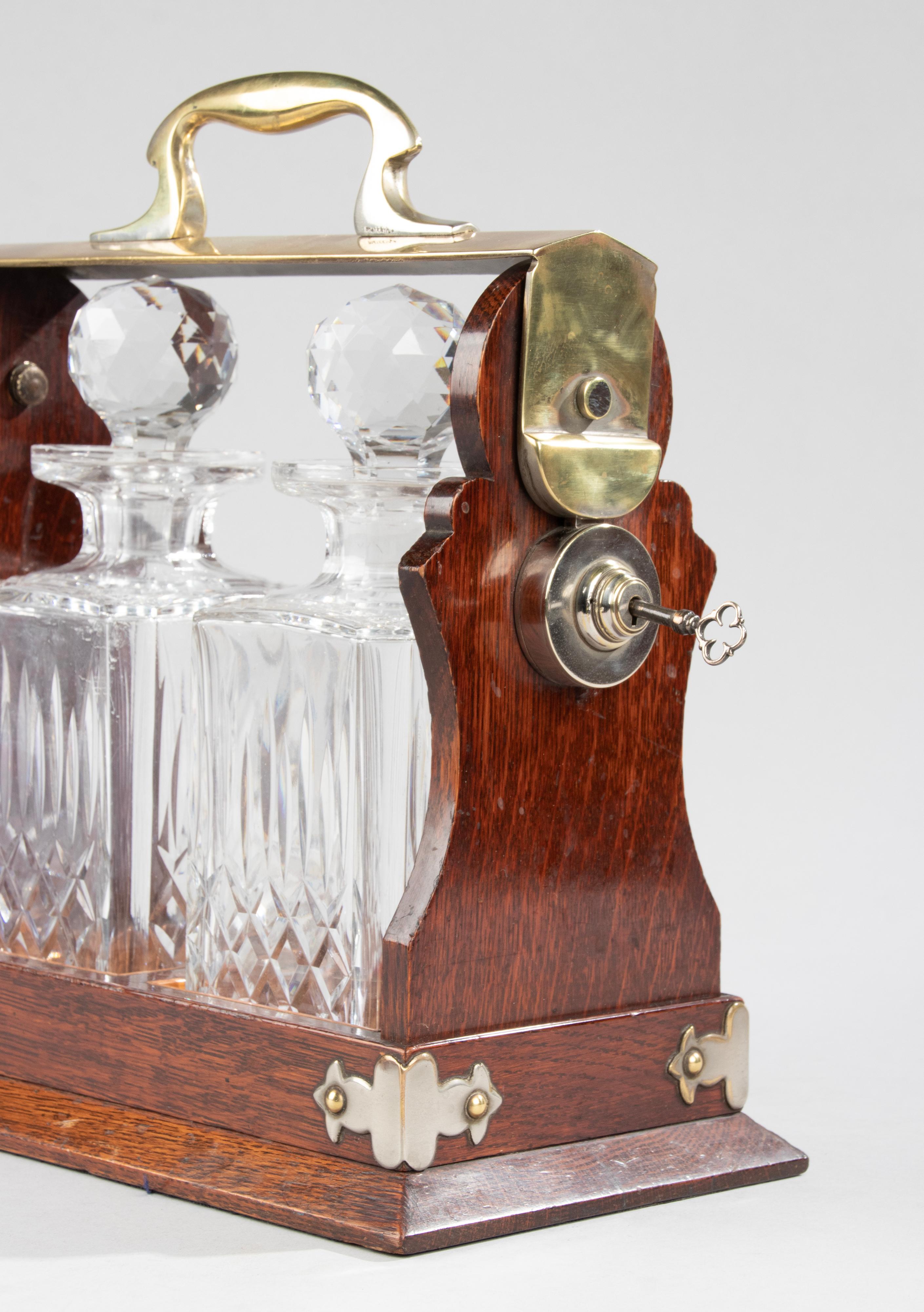 British Late 19th Century Victorian Oak and Crystal Tantalus Made by Army & Navy CSL For Sale