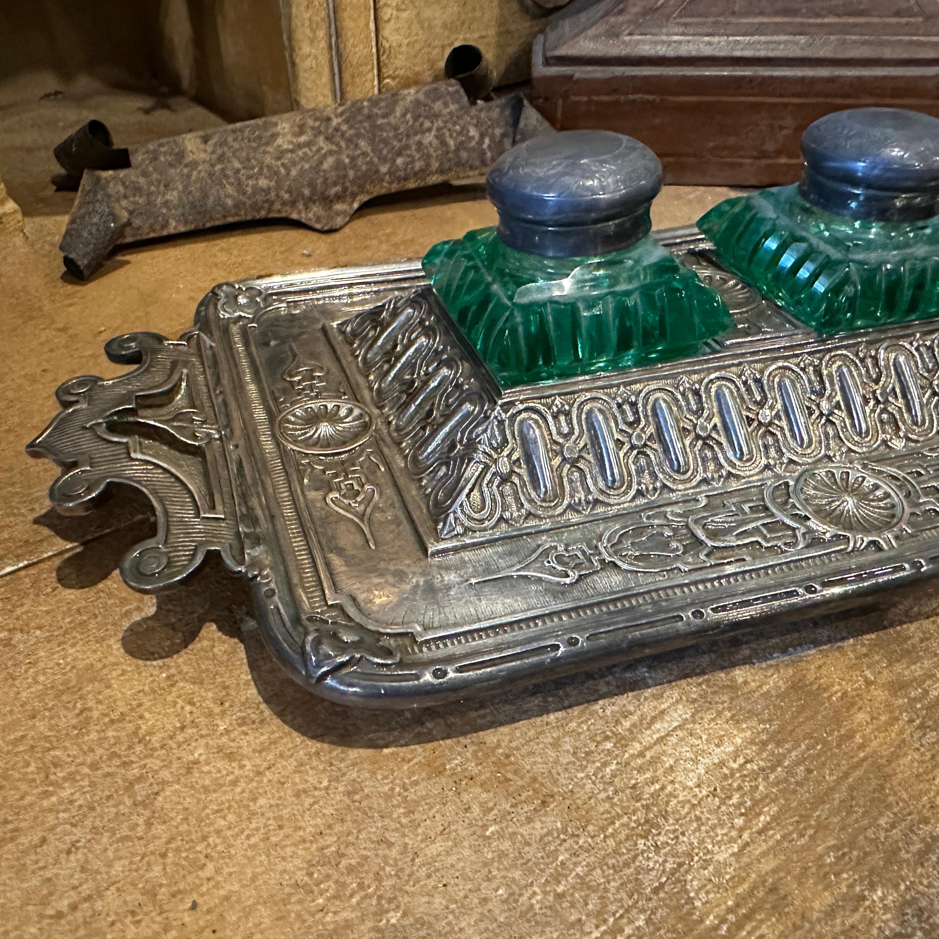 Late Victorian Late 19th Century Victorian Silver Plated and Green Glass Inkwell For Sale