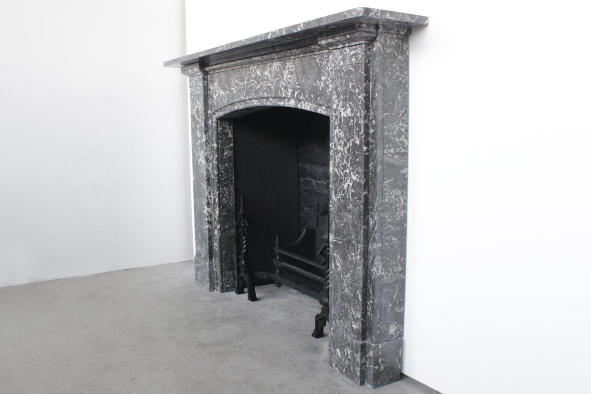 Late 19th Century Victorian St Anne Marble Fireplace Surround In Good Condition In Manchester, GB