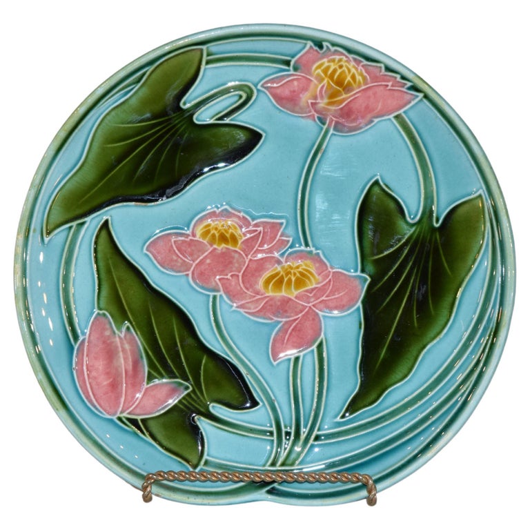 Late 19th Century Villeroy and Boch Majolica Charger For Sale at 1stDibs