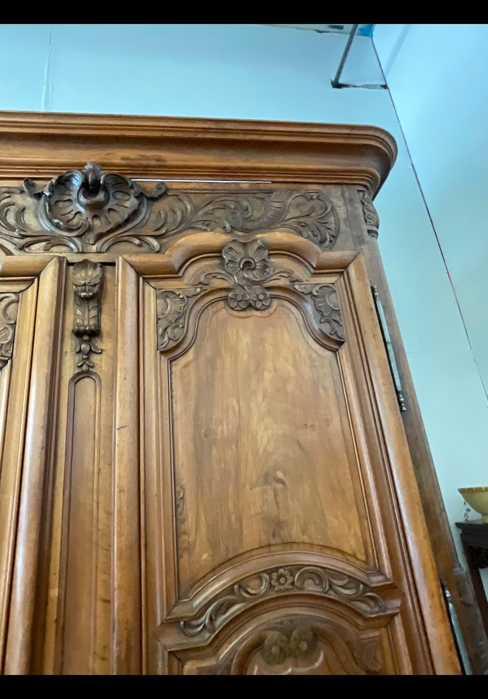 Late 19th Century Vintage Hand Carved French Armoire For Sale 4