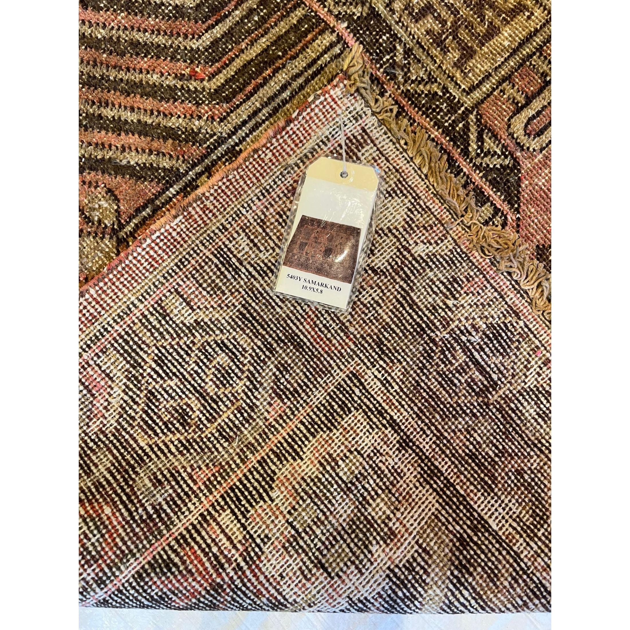 Tapis de Samarkand vintage de la fin du 19e siècle Bon état - En vente à Los Angeles, US
