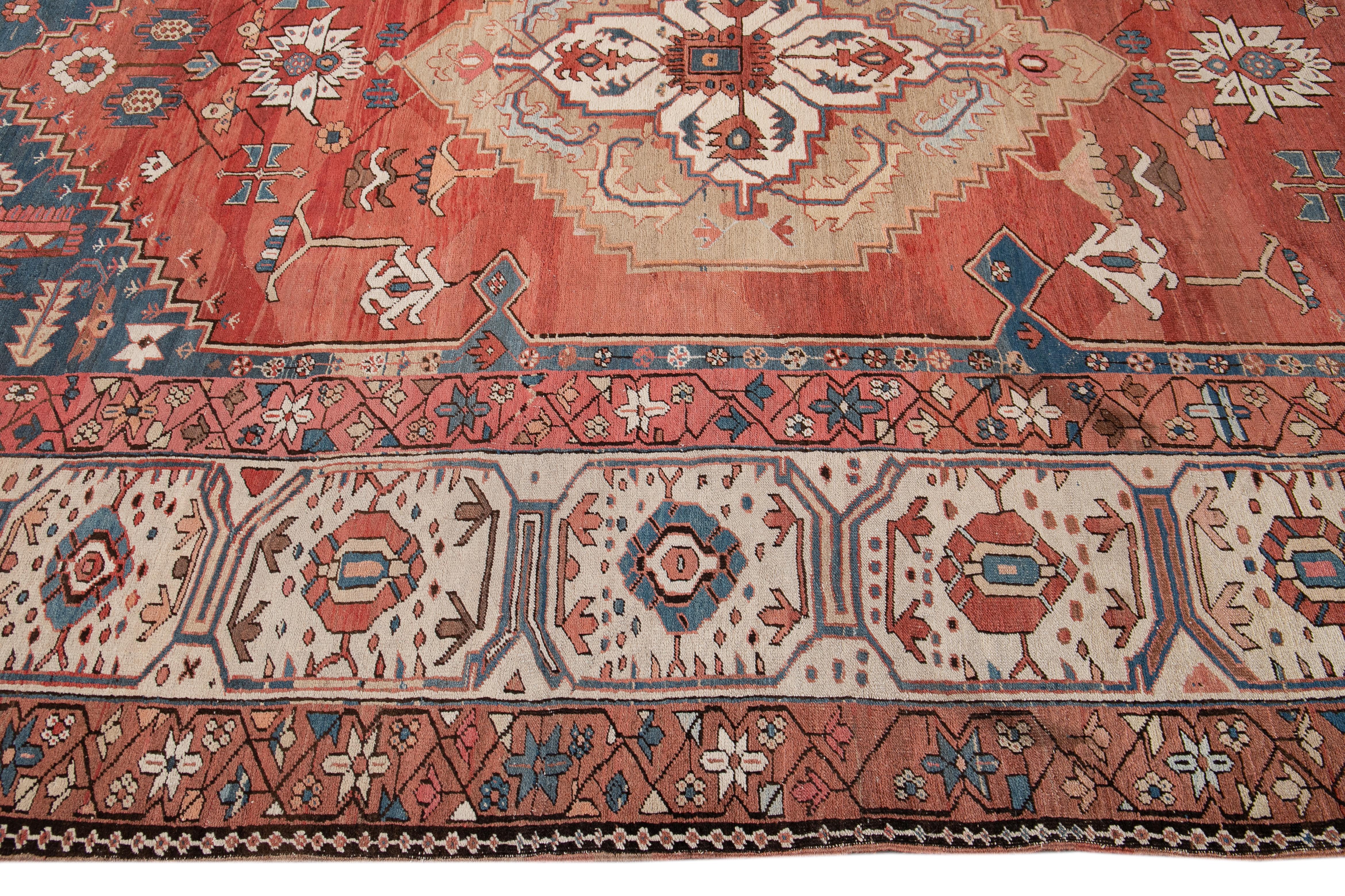 20th Century Late 19th Century Red Vintage Serapi Handmade Wool Rug For Sale