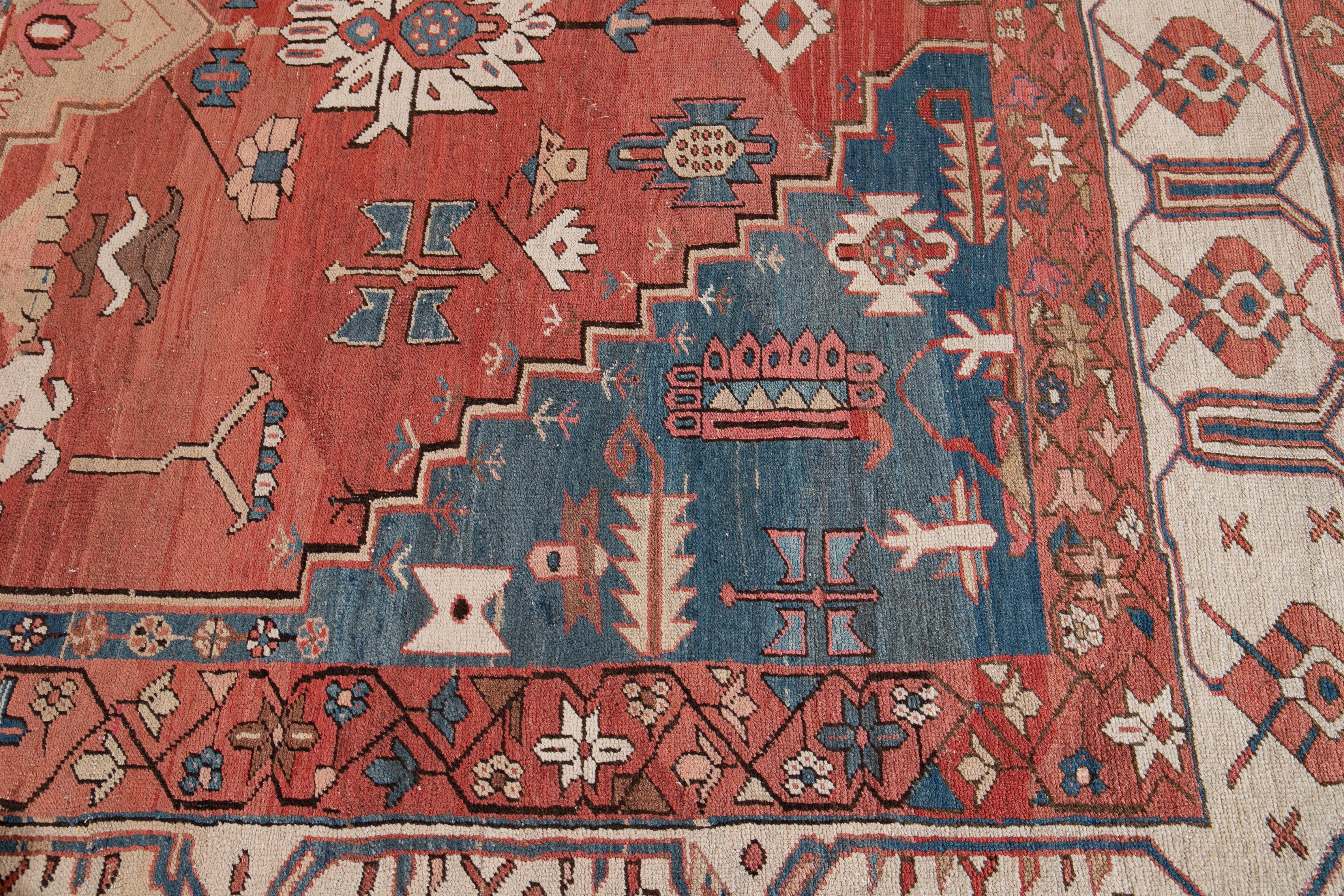 Late 19th Century Red Vintage Serapi Handmade Wool Rug For Sale 3