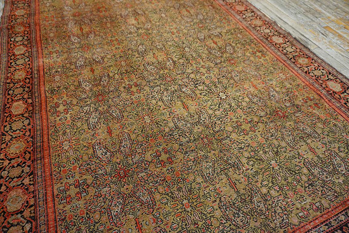 Late 19th Century W. Persian Senneh Carpet In Good Condition For Sale In New York, NY