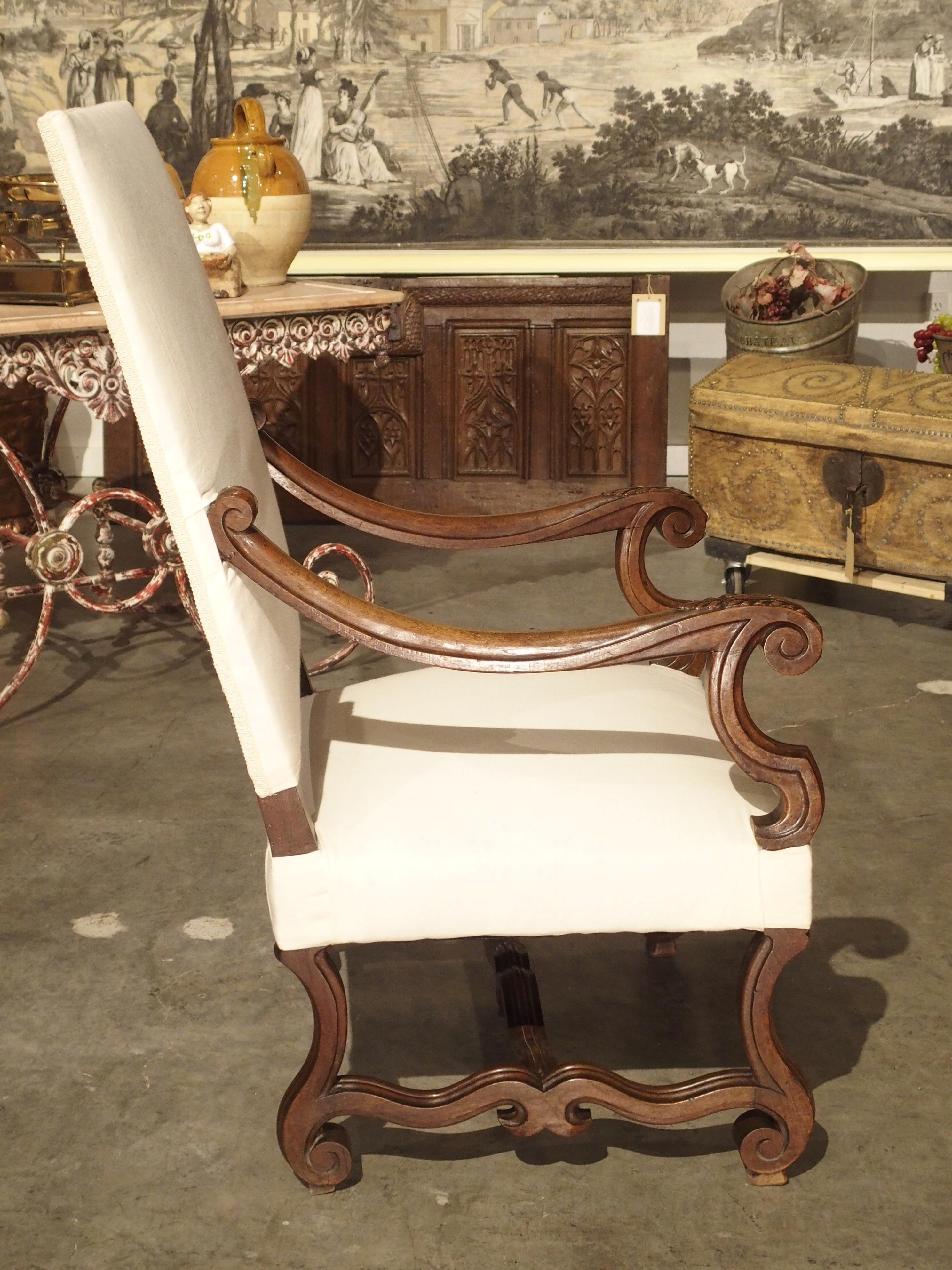 Late 19th Century Walnut Wood Fauteuil Armchair from France 4
