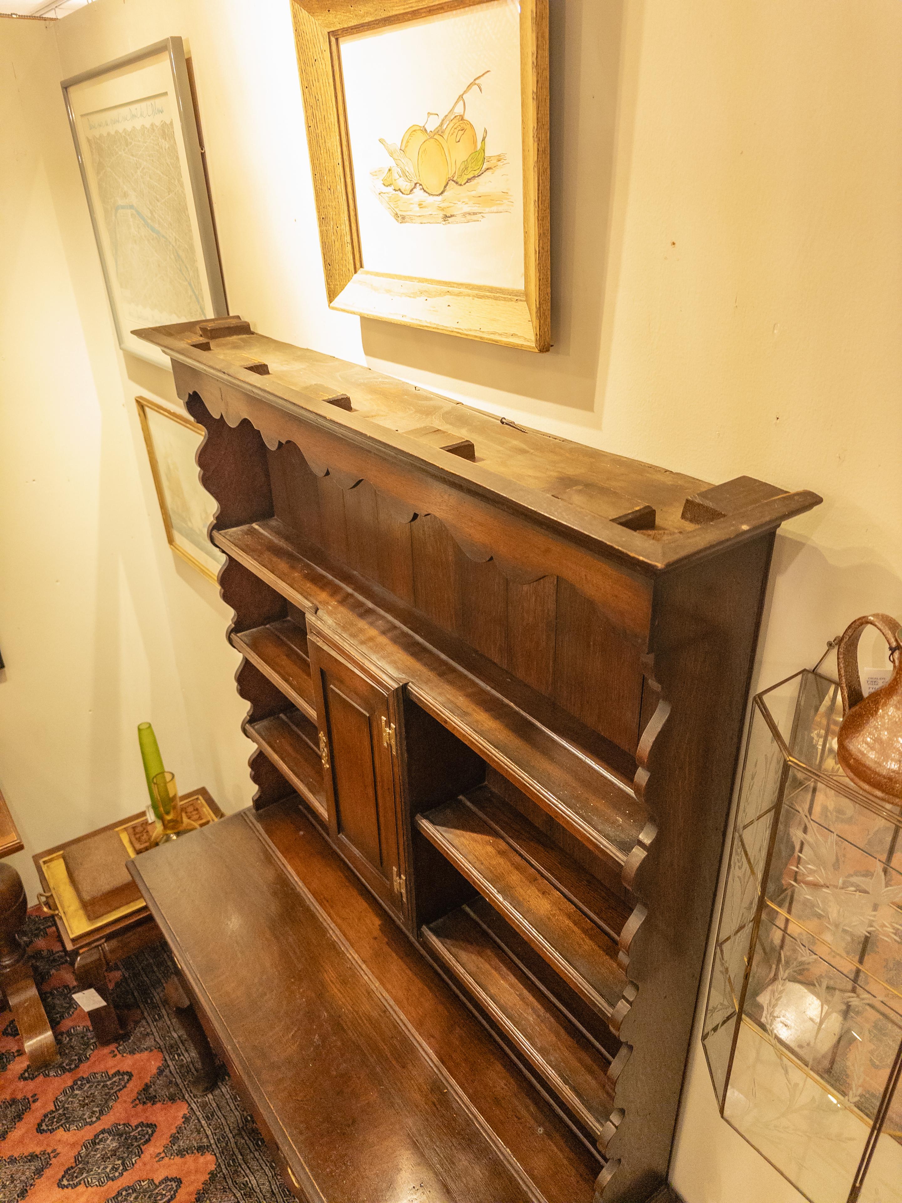 Late 19th Century Welsh Oak Cupboard In Good Condition For Sale In Houston, TX