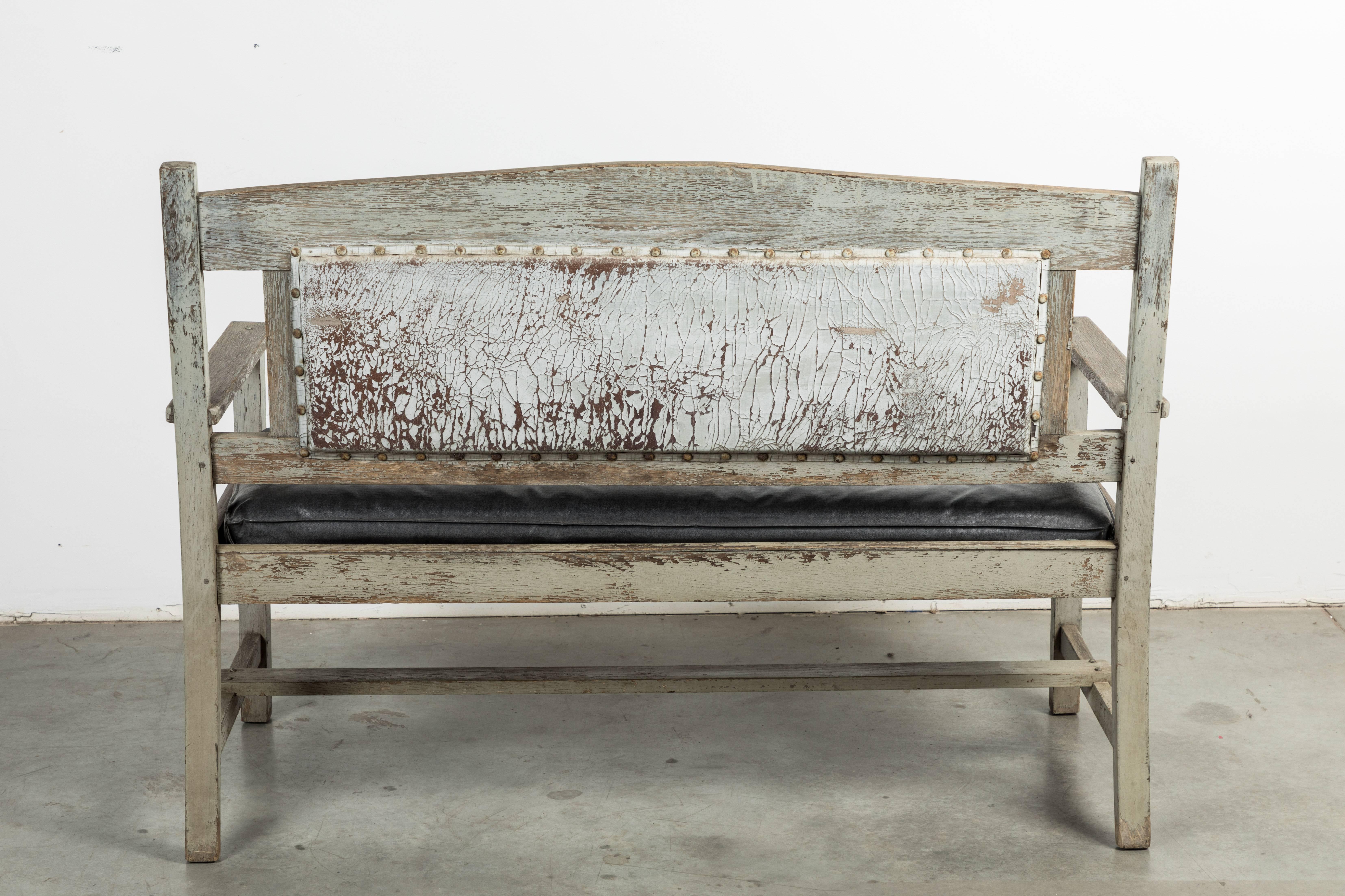 Late 19th Century Wood and Leather Seat Railroad Station Bench In Good Condition For Sale In Santa Monica, CA