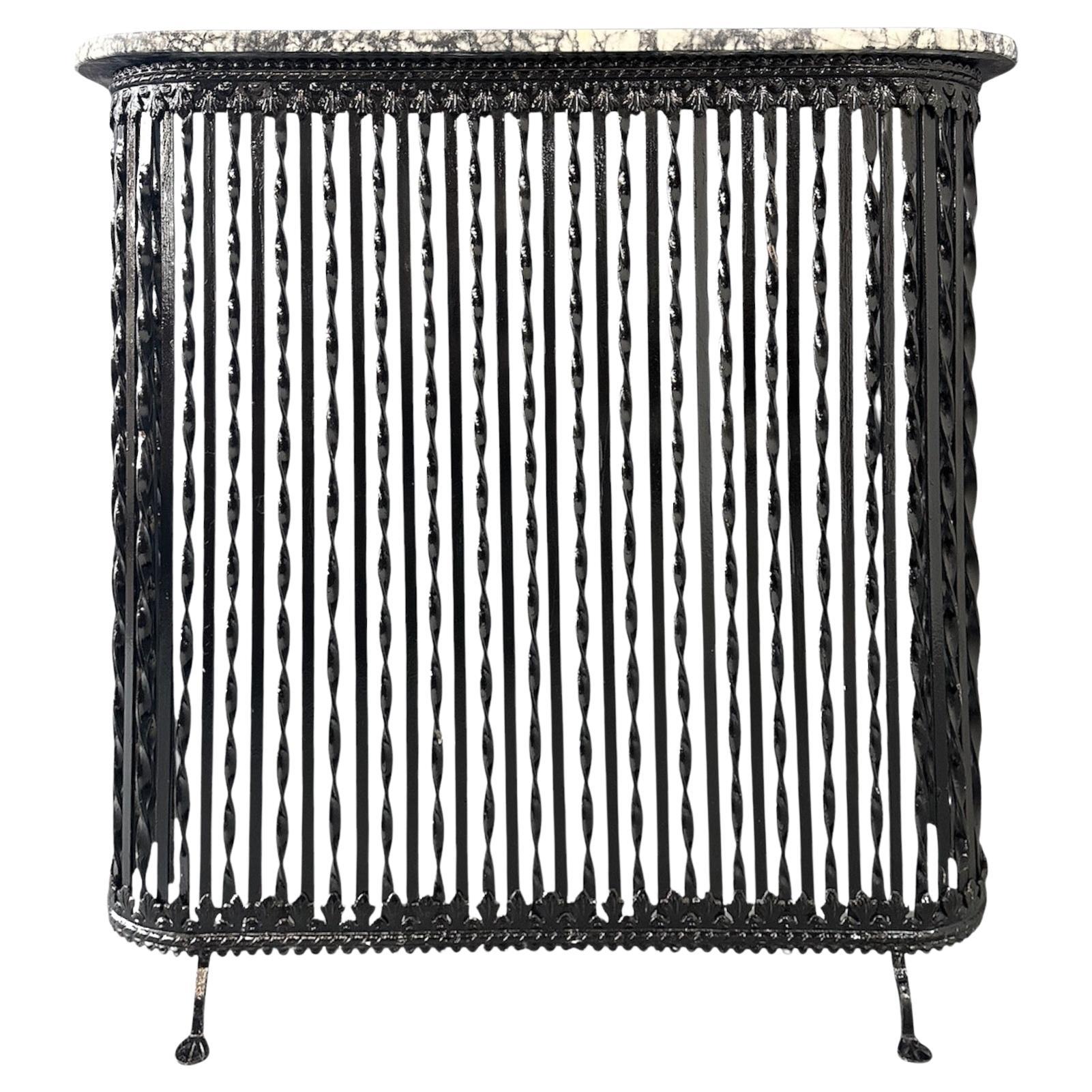 Revêtement radiateur en fer forgé et marbre de la fin du 19e siècle provenant d'un appartement new-yorkais