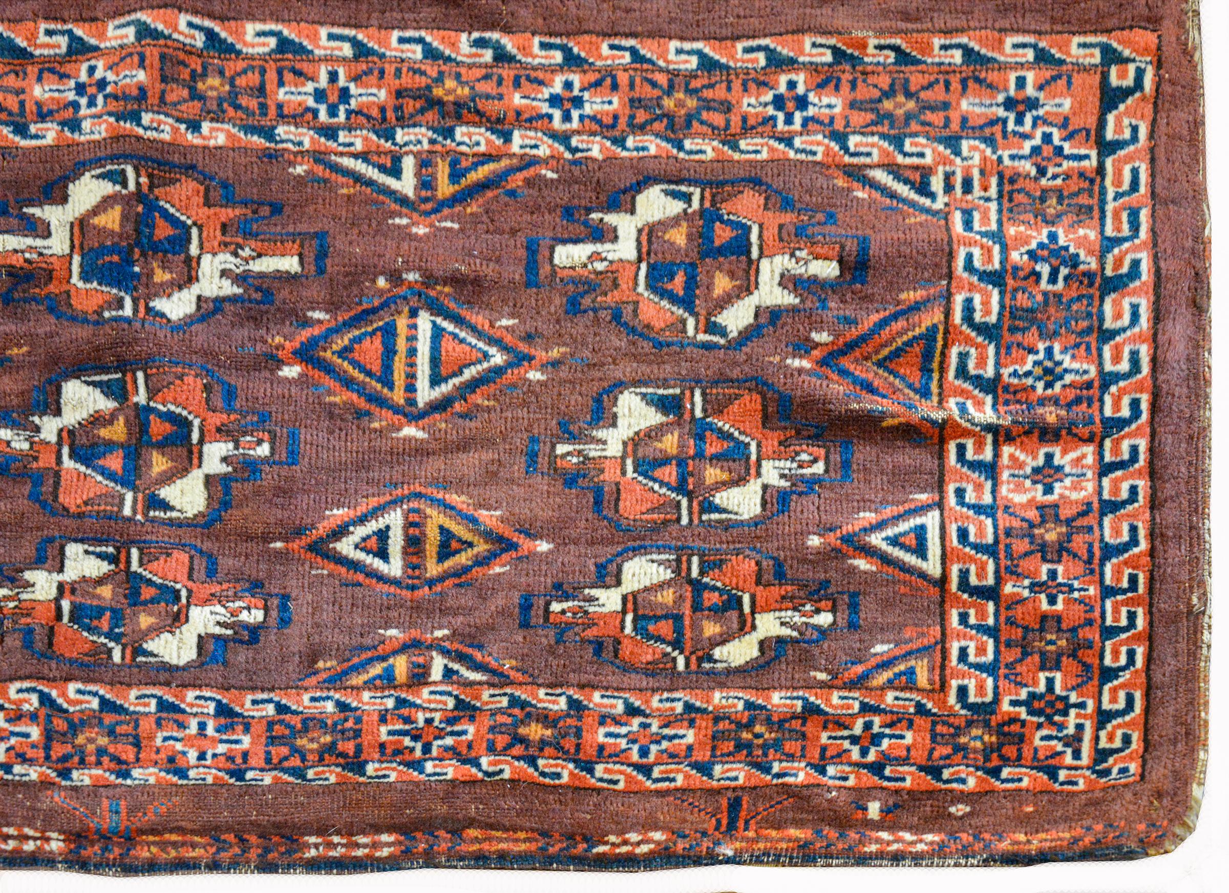 Tribal Tapis de Yamout de la fin du XIXe siècle en vente