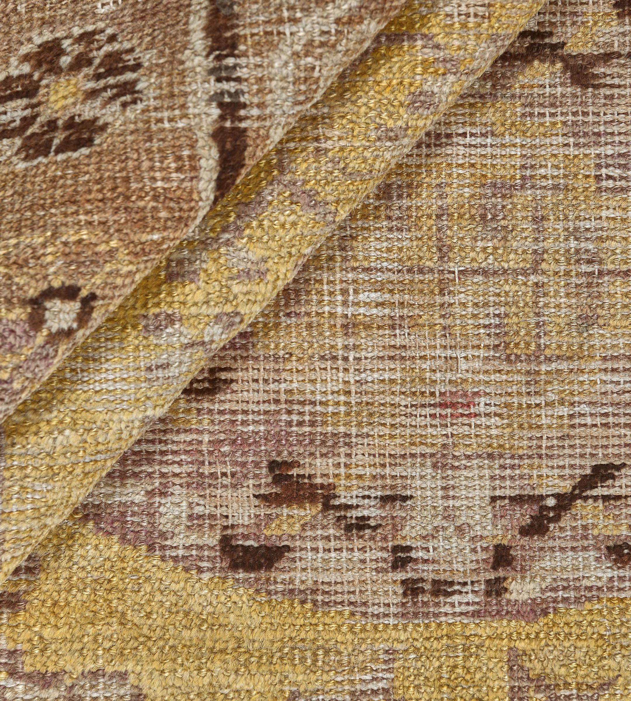 Late 19th Century Yellow Wool Khotan Rug from East Turkestan For Sale 5