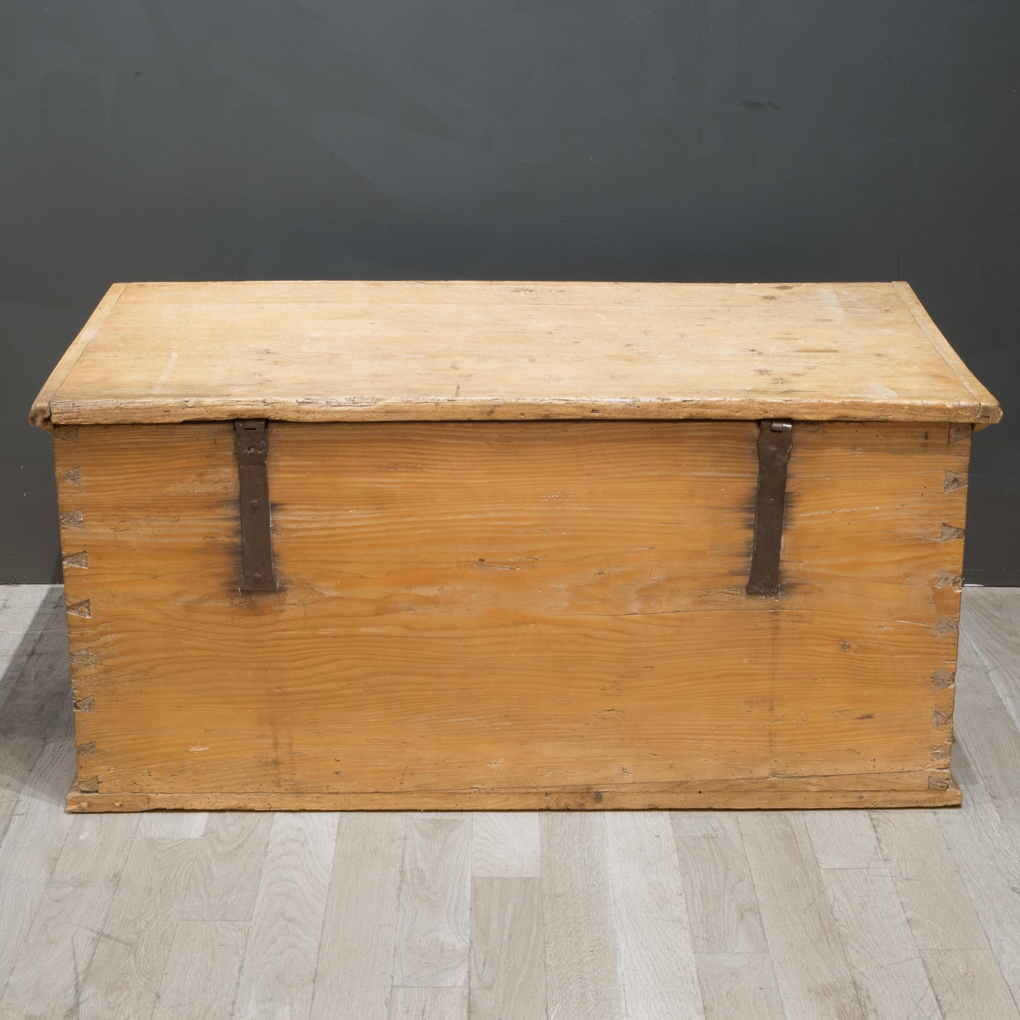 American Late 19th/Early 20th C. Blanket Chest c.1880-1920