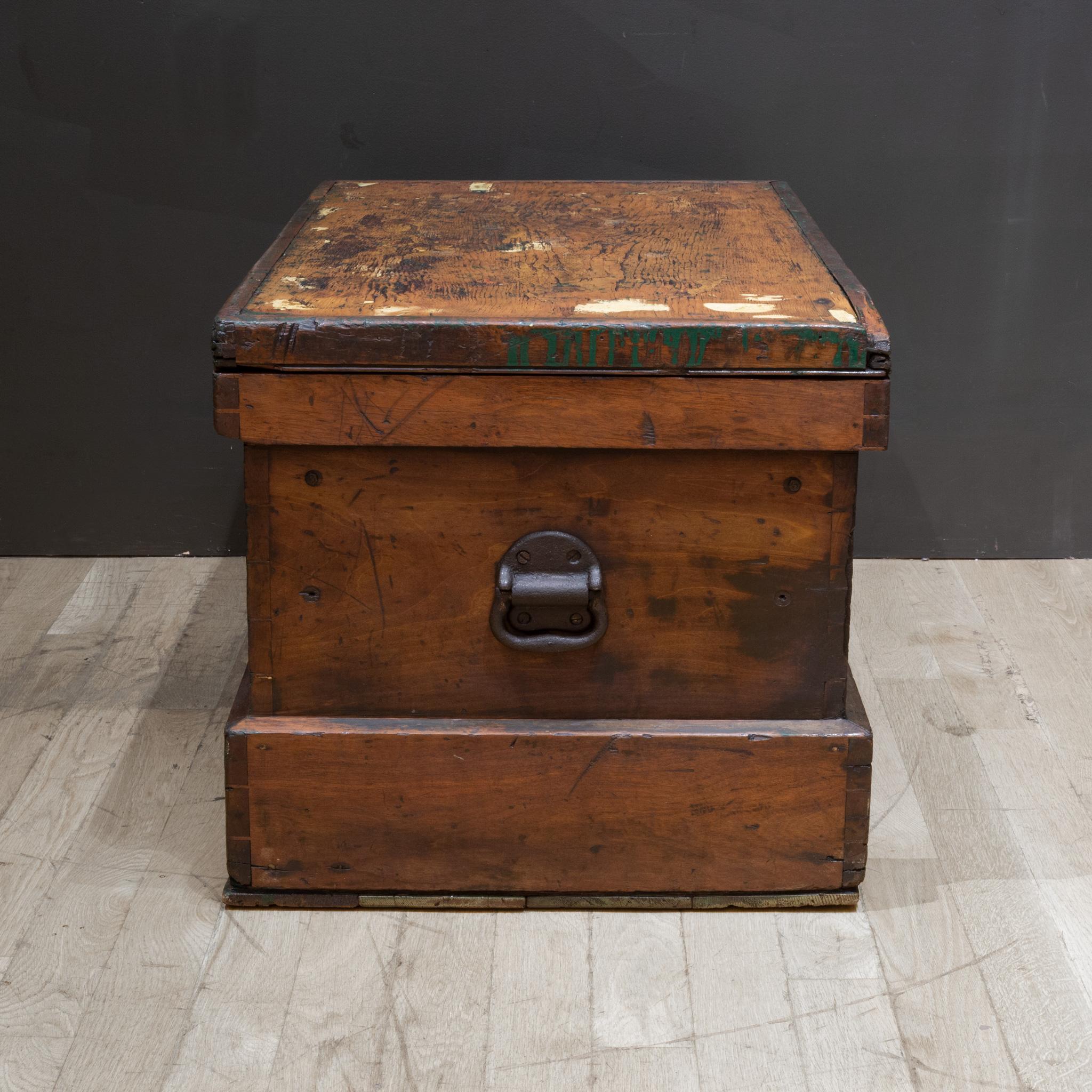 Late 19th / Early 20th C. Blanket Chest, C.1880-1920 2