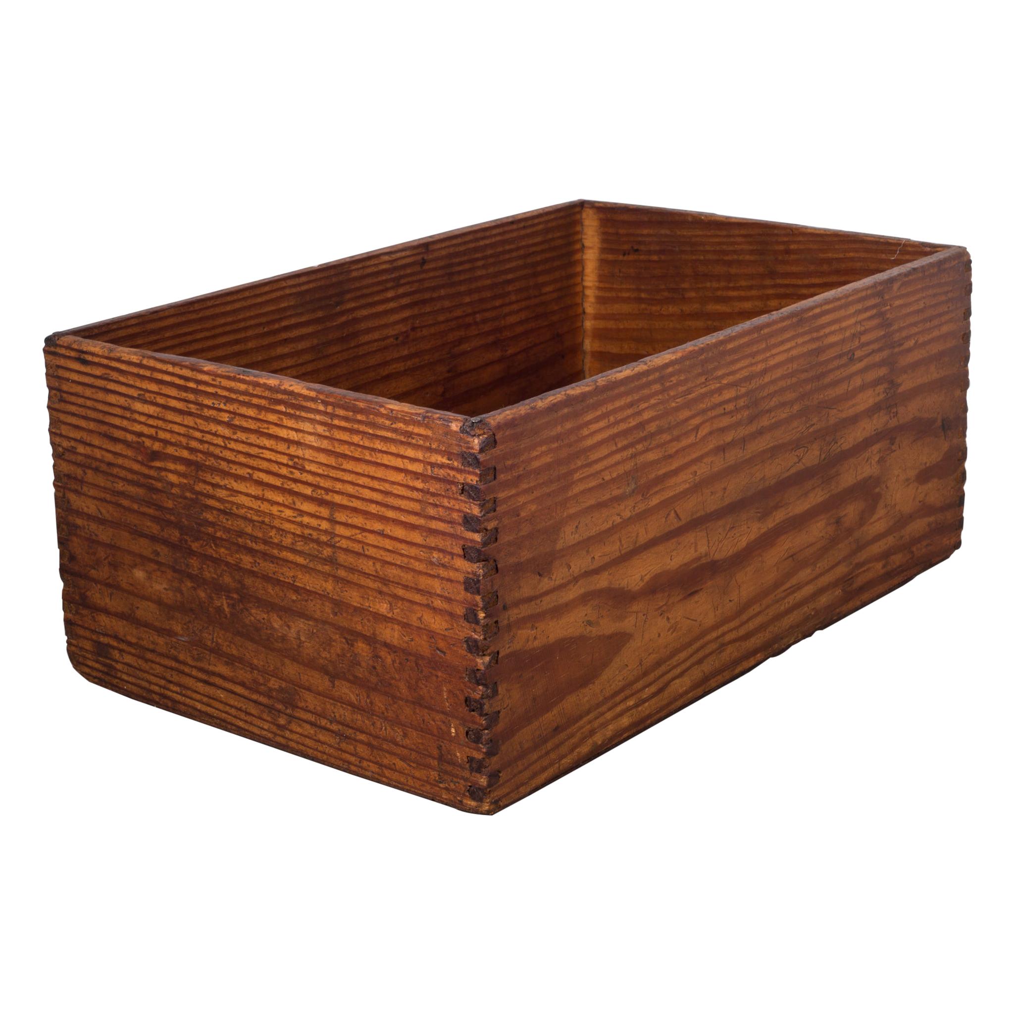 Wood Boxes 2,121 For Sale at 1stdibs