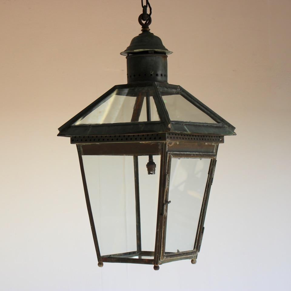 Late 19th-Early 20th Century English Copper Lantern For Sale 4
