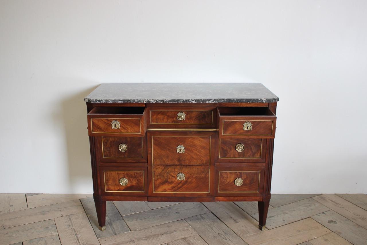 Late 19th-Early 20th Century French Commode 5