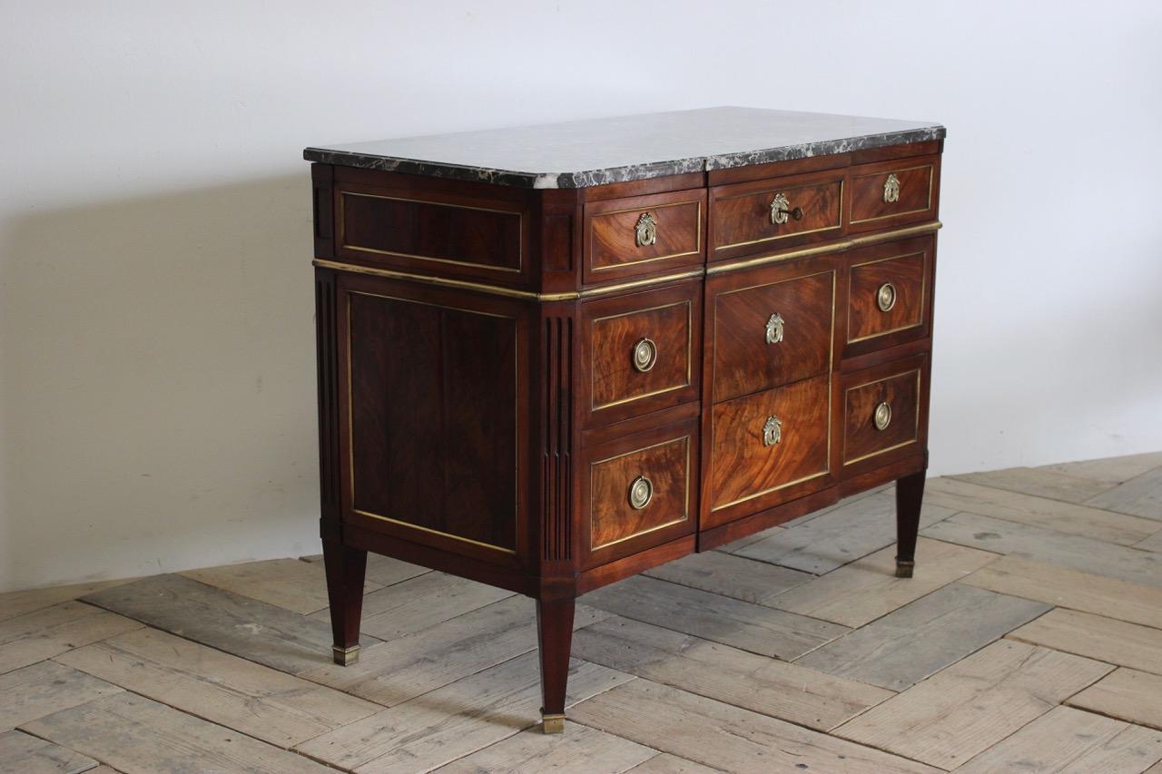 Late 19th-Early 20th Century French Commode 1