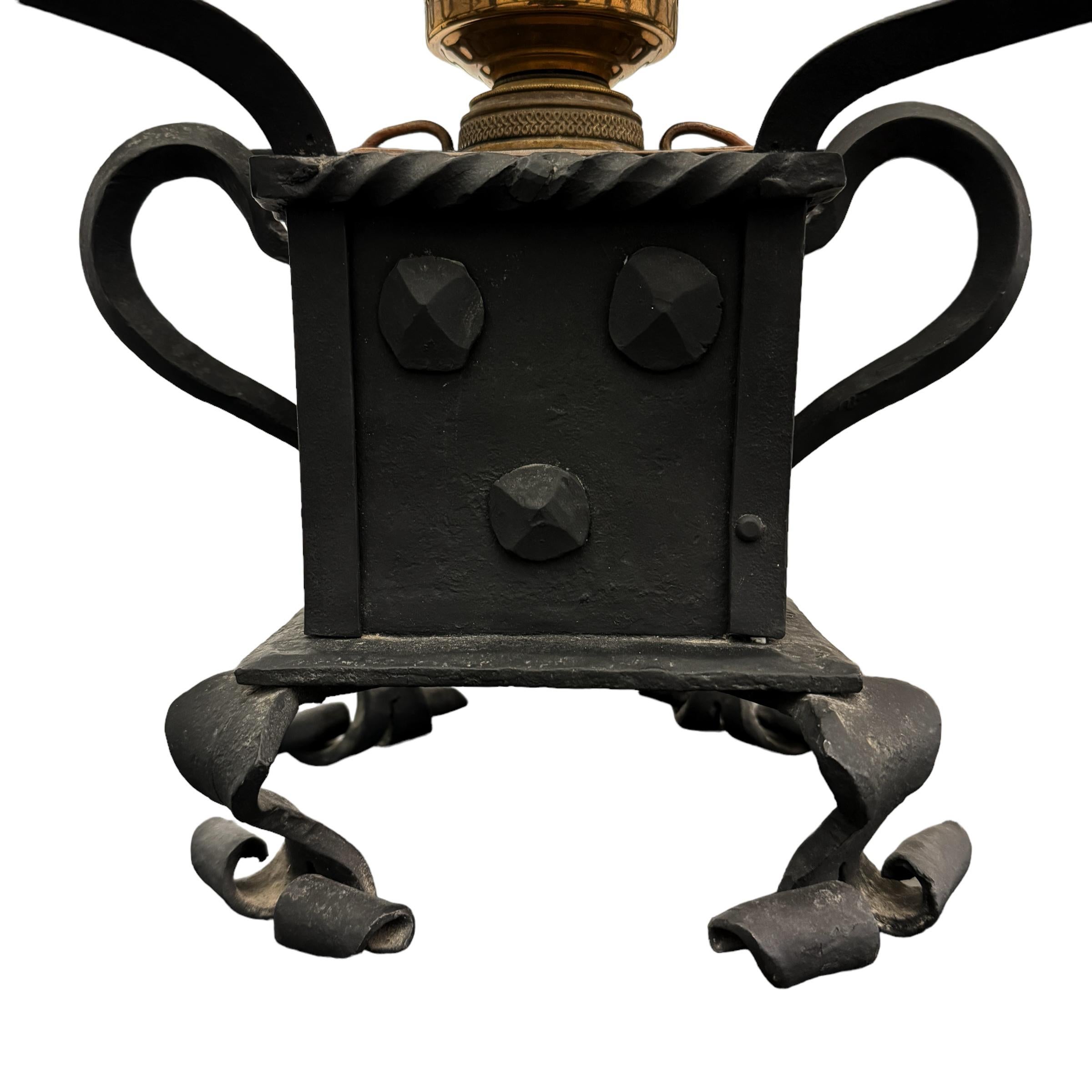 Lampe en fer forgé American Art Works de la fin du 19e siècle/début du 20e siècle en vente 4