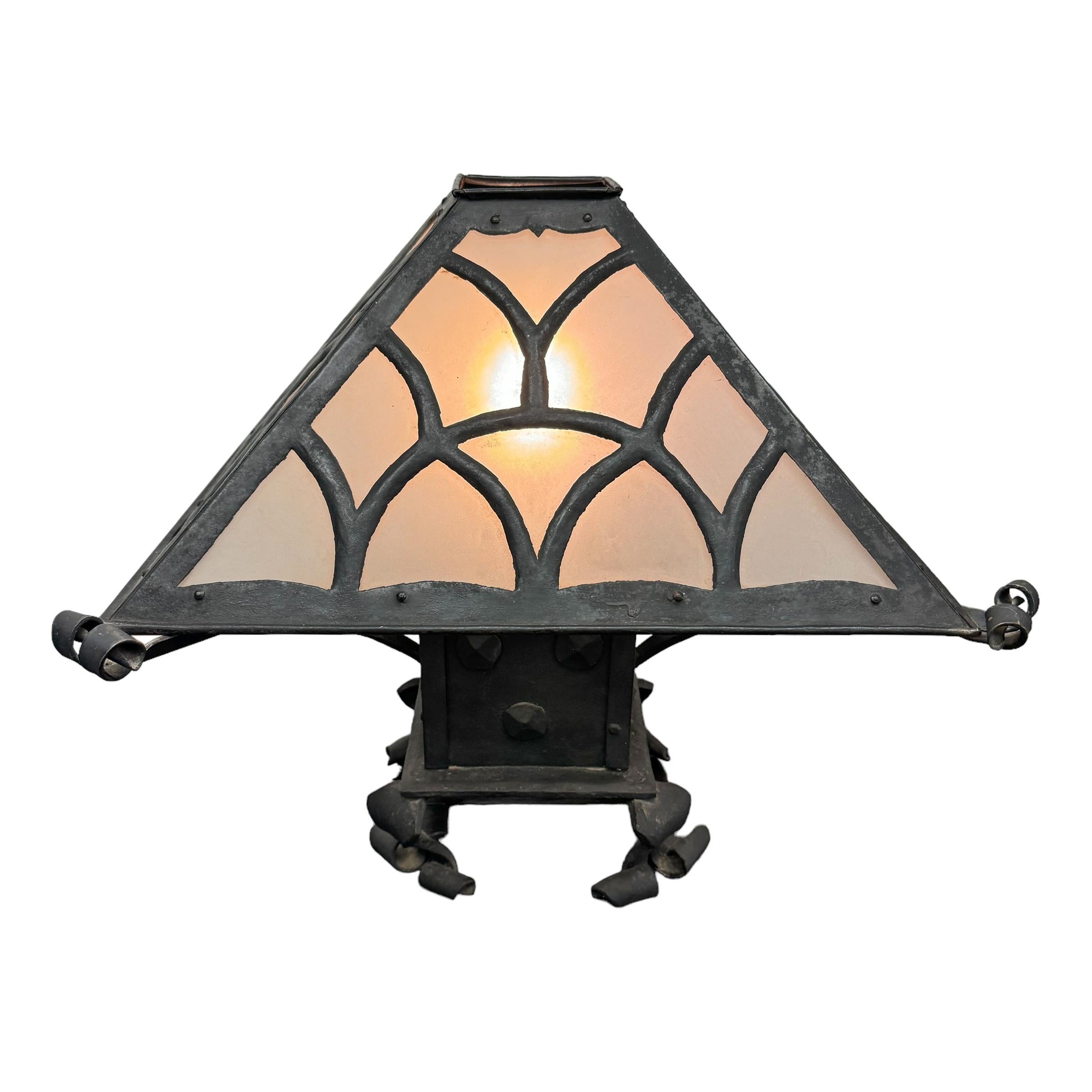 19th Century Late 19th/Early 20th Century American Arts and Crafts Wrought Iron Lamp For Sale