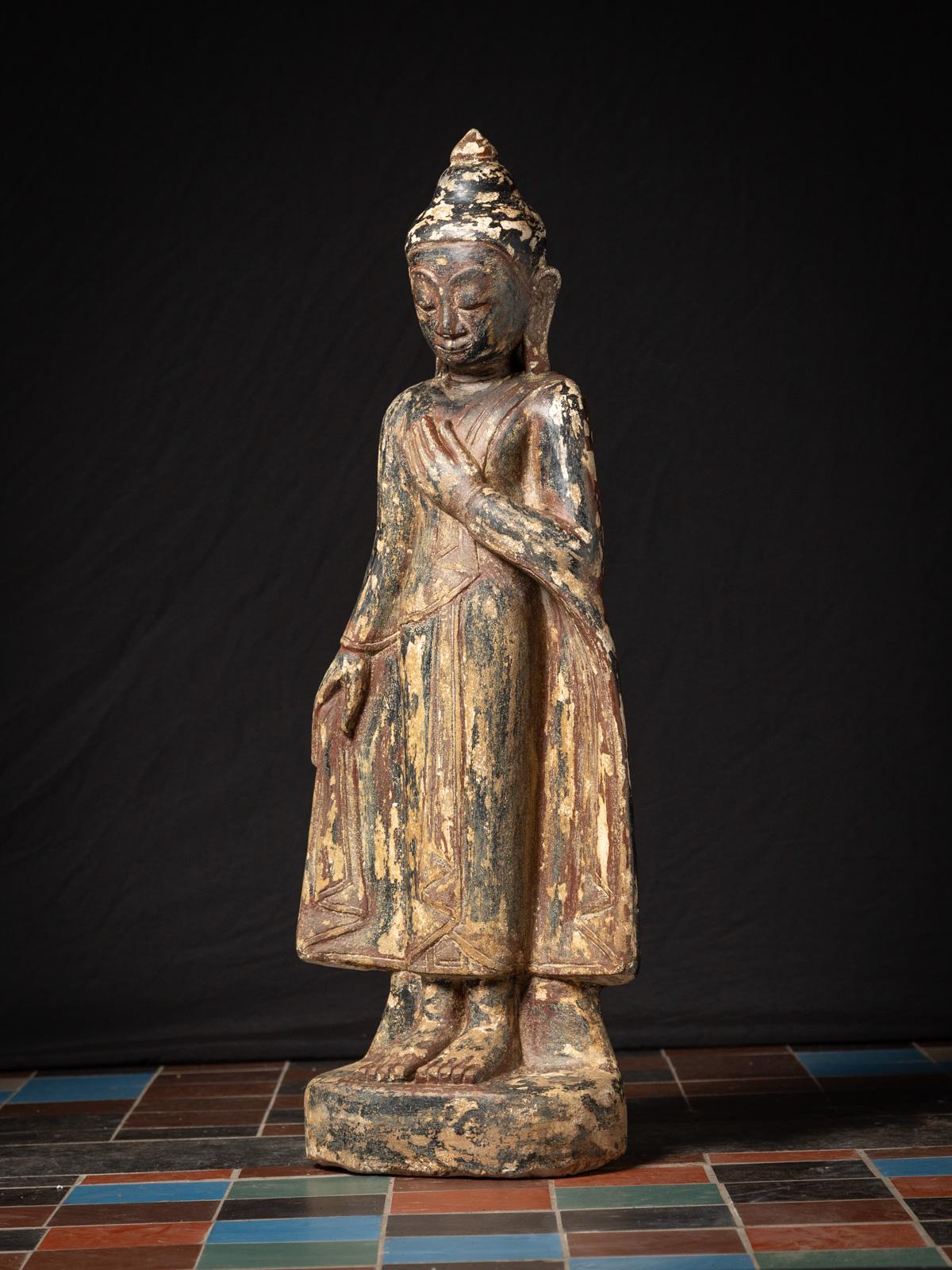 Fin 19e / début 20e siècle Bouddha birman debout en grès ancien Bon état - En vente à DEVENTER, NL